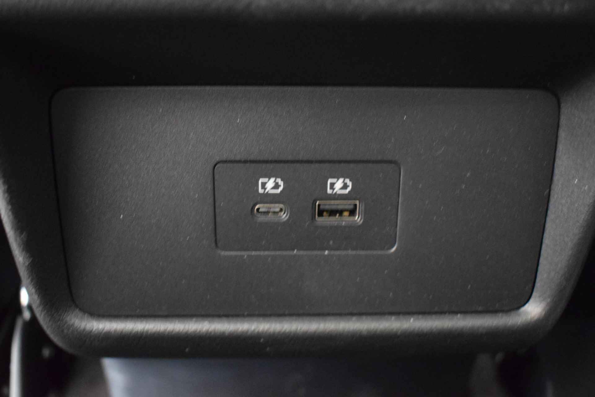Nissan X-Trail 1.5 e-4orce N-Connecta 4WD 7p. UIT VOORRAAD LEVERBAAR| €10.000,- KORTING OP=OP| Schuif/Kantel dak | 360-Camera | Parkeersensoren | Dodehoek detectie | Adaptive cruise control | Navigatie | Apple Carplay/Android auto | Automatische regen/lichtsensor | - 29/63