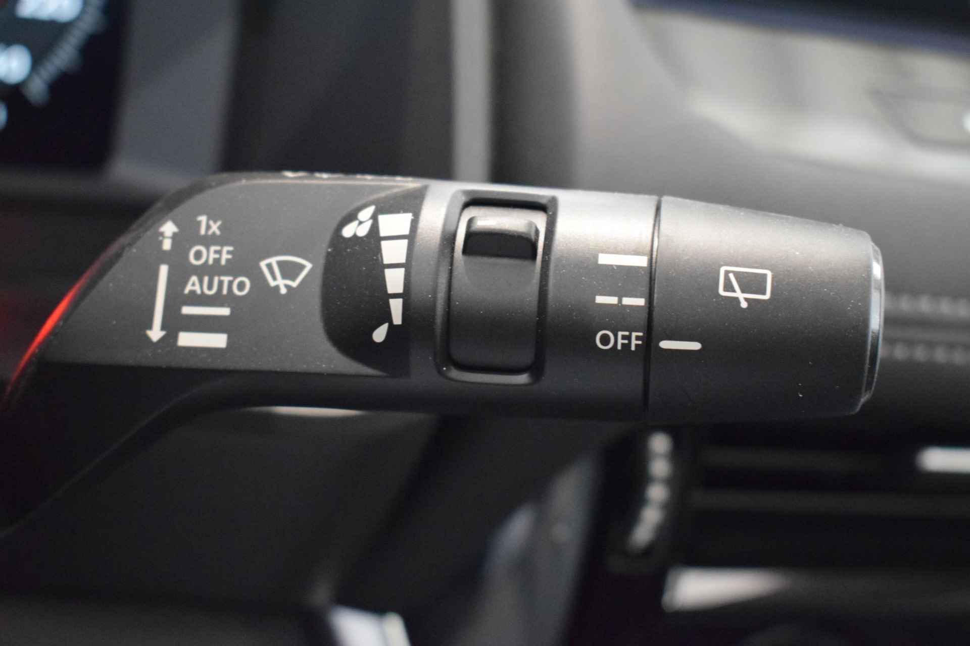 Nissan X-Trail 1.5 e-4orce N-Connecta 4WD 7p. UIT VOORRAAD LEVERBAAR| €10.000,- KORTING OP=OP| Schuif/Kantel dak | 360-Camera | Parkeersensoren | Dodehoek detectie | Adaptive cruise control | Navigatie | Apple Carplay/Android auto | Automatische regen/lichtsensor | - 51/63