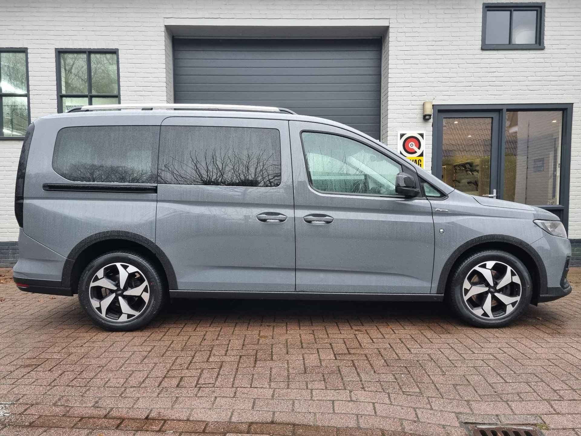 Ford Tourneo Connect Long 1.5 EcoBoost NAVI / WINTERPAKKET / CRUISE / PDC - 5/26