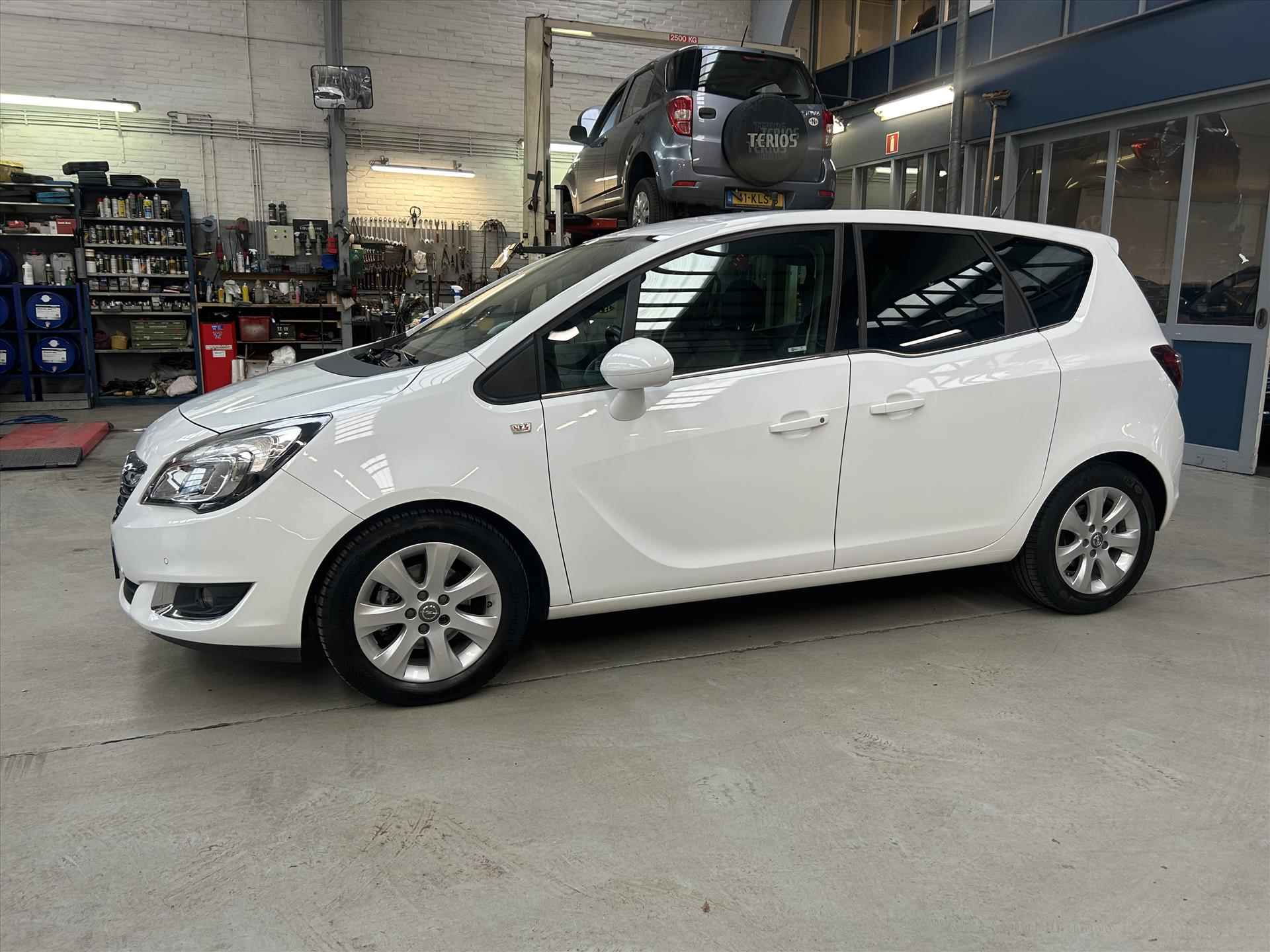 OPEL Meriva 1.4 Turbo 120pk BlitZ | Navigatie | Bluetooth | airco | Cruise control | NAP | Rijklaar prijs! - 4/25