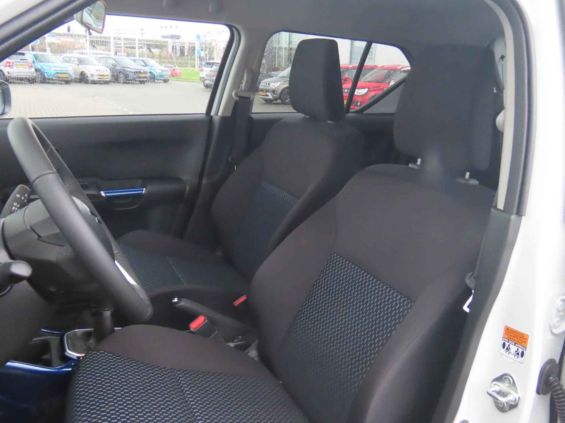 Suzuki IGNIS 1.2 Smart Hybrid Style / Demo deal / 6 Jaar garantie/ Navigatie/ apple carplay - 10/24