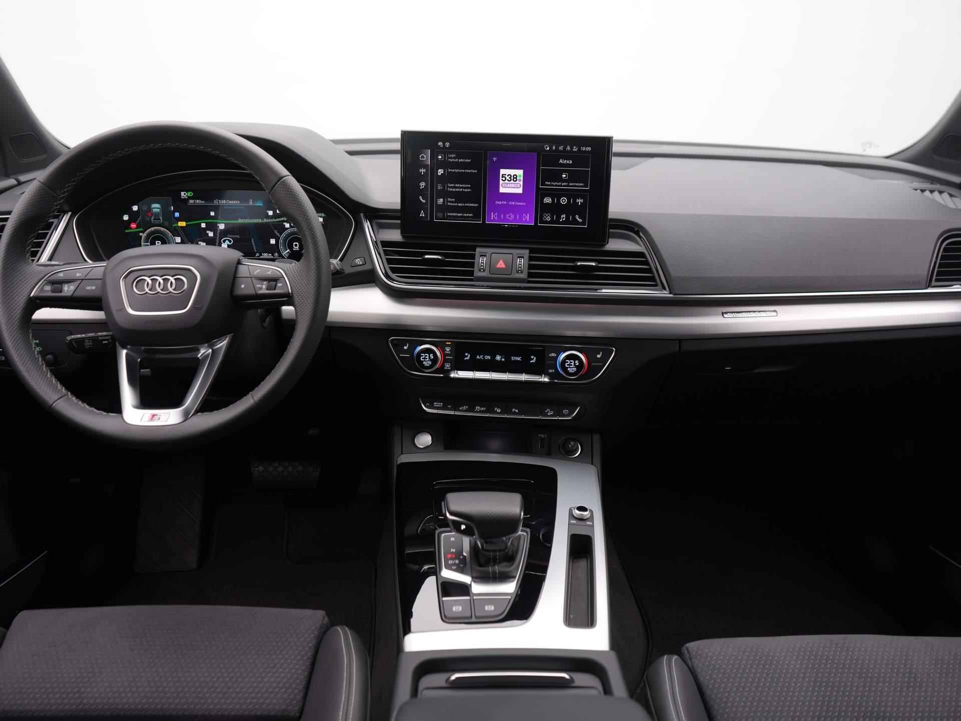 Audi Q5 55 TFSI e S edition Competition S-Line | Panoramadak | 20 Inch | Elek. Trekhaak | B&O | 360 Camera - 12/65