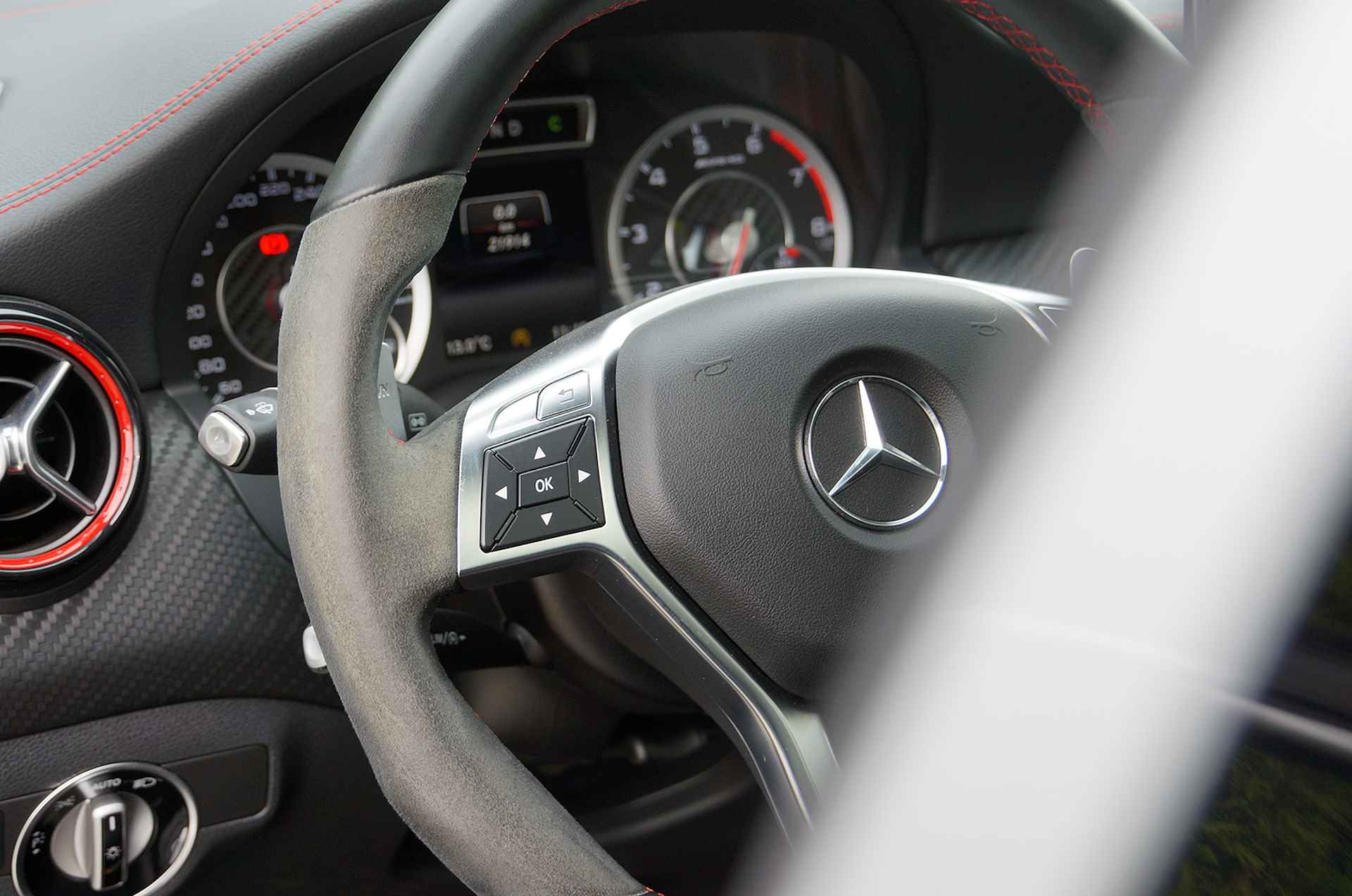 Mercedes-Benz A-Klasse A 45 AMG 4M | 100% Dealeronderhouden Carbon Exterieur Drivers Pack Exclusief - 8/48