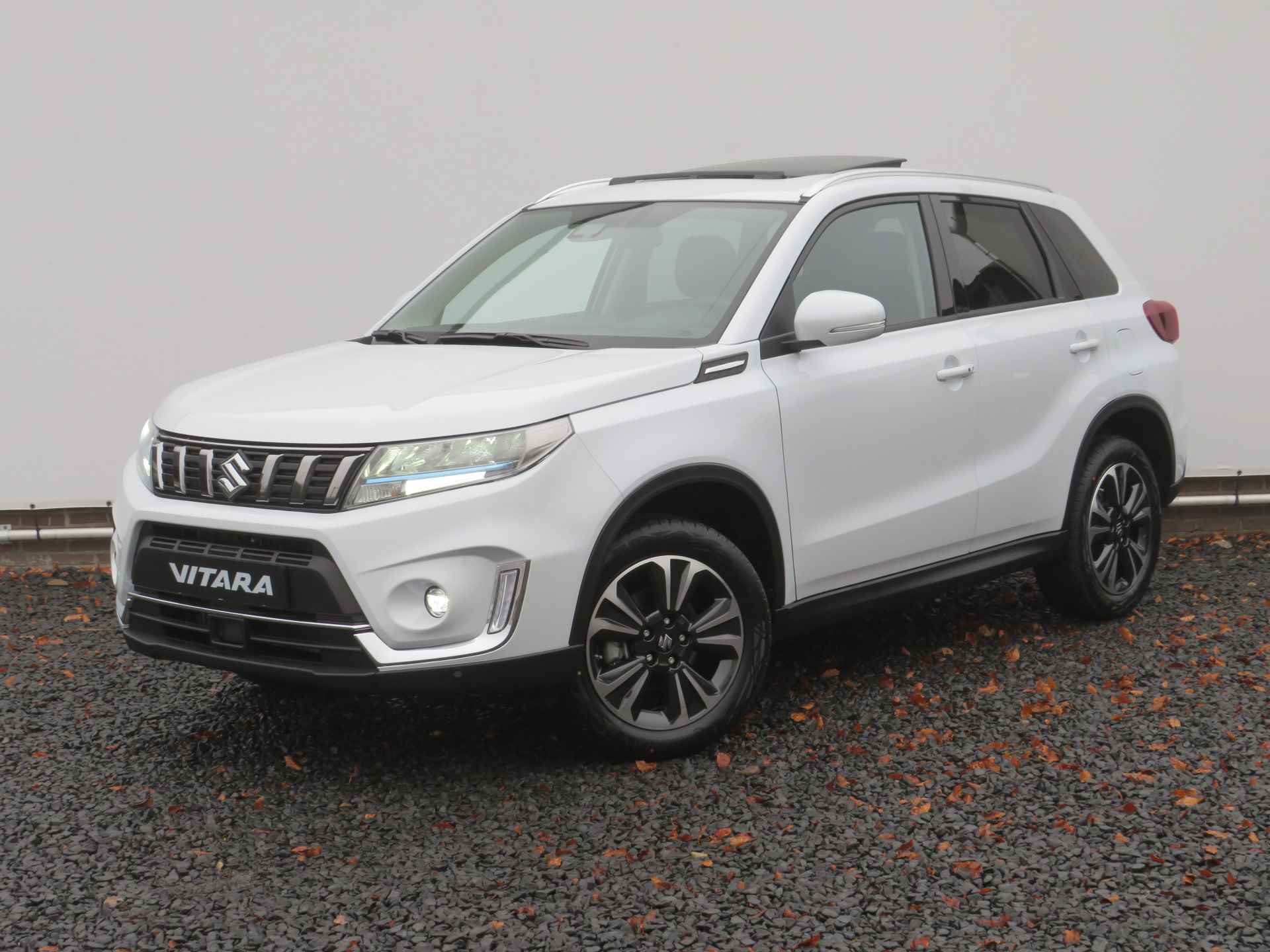 Suzuki Vitara 1.5 Hybrid Style, Automaat, ORG NL, Panoramadak, Stijl, Navi, Parkeersensoren - 5/35