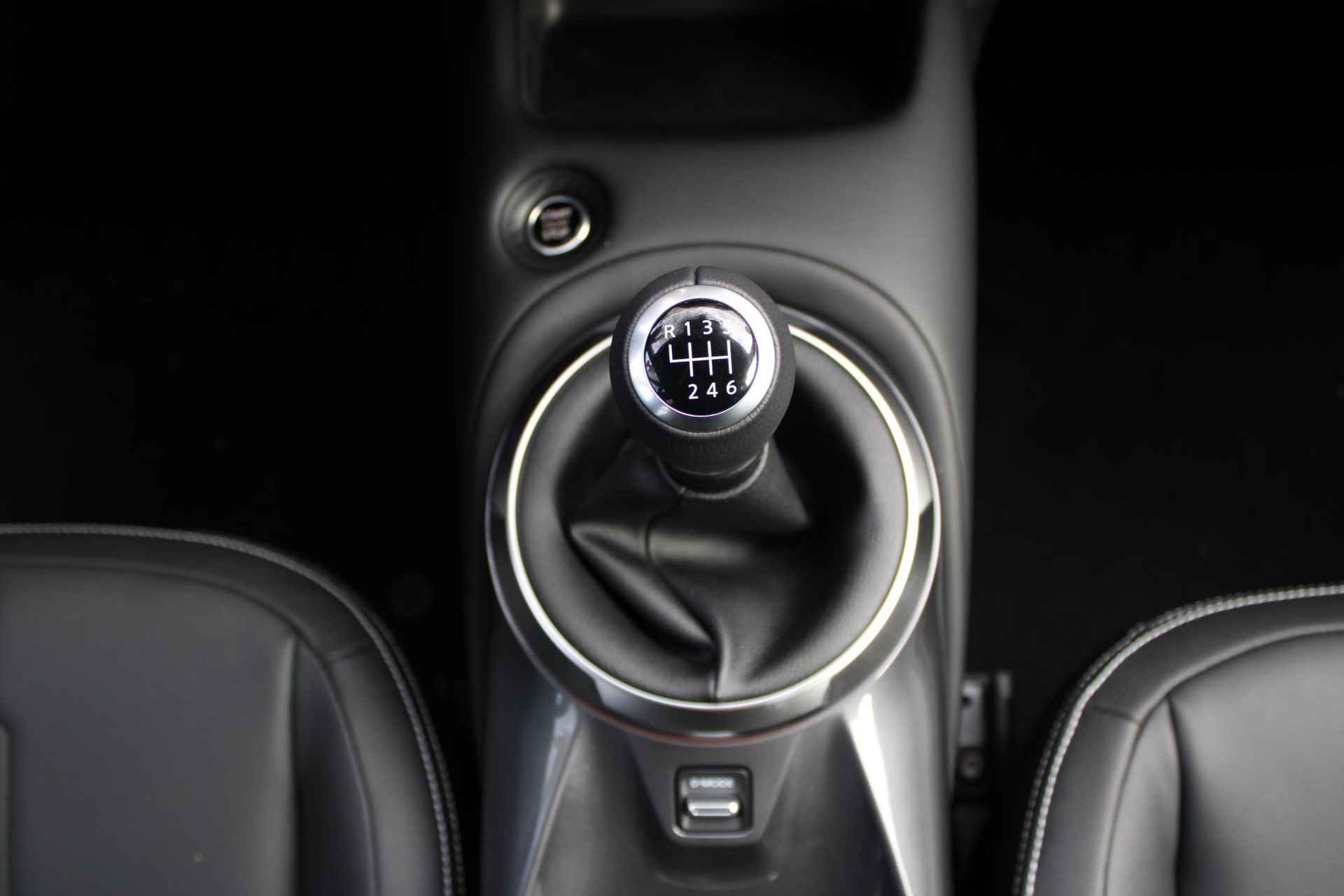 Nissan Juke 1.0 DIG-T TEKNA | PRO-PILOT| LEDER INTERIEUR |COLD PACK | 19 INCH velgen | - 9/20