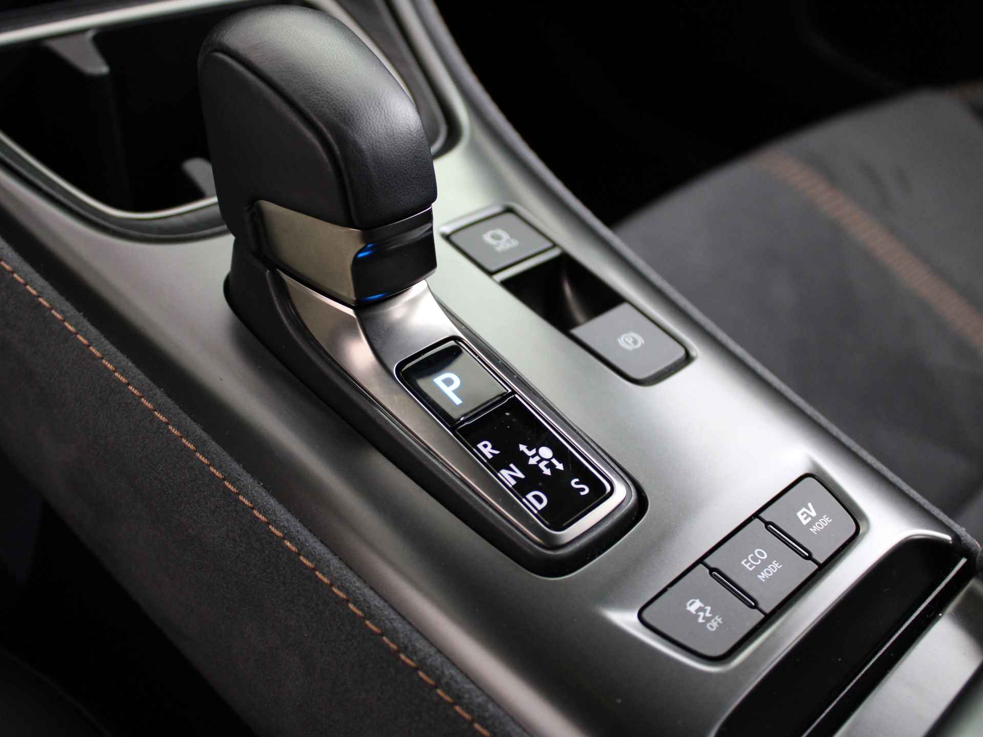 Lexus LBX Cool | Advance Pack | Full-Options | Lexus Link Pro | Mark Levinson | - 12/52