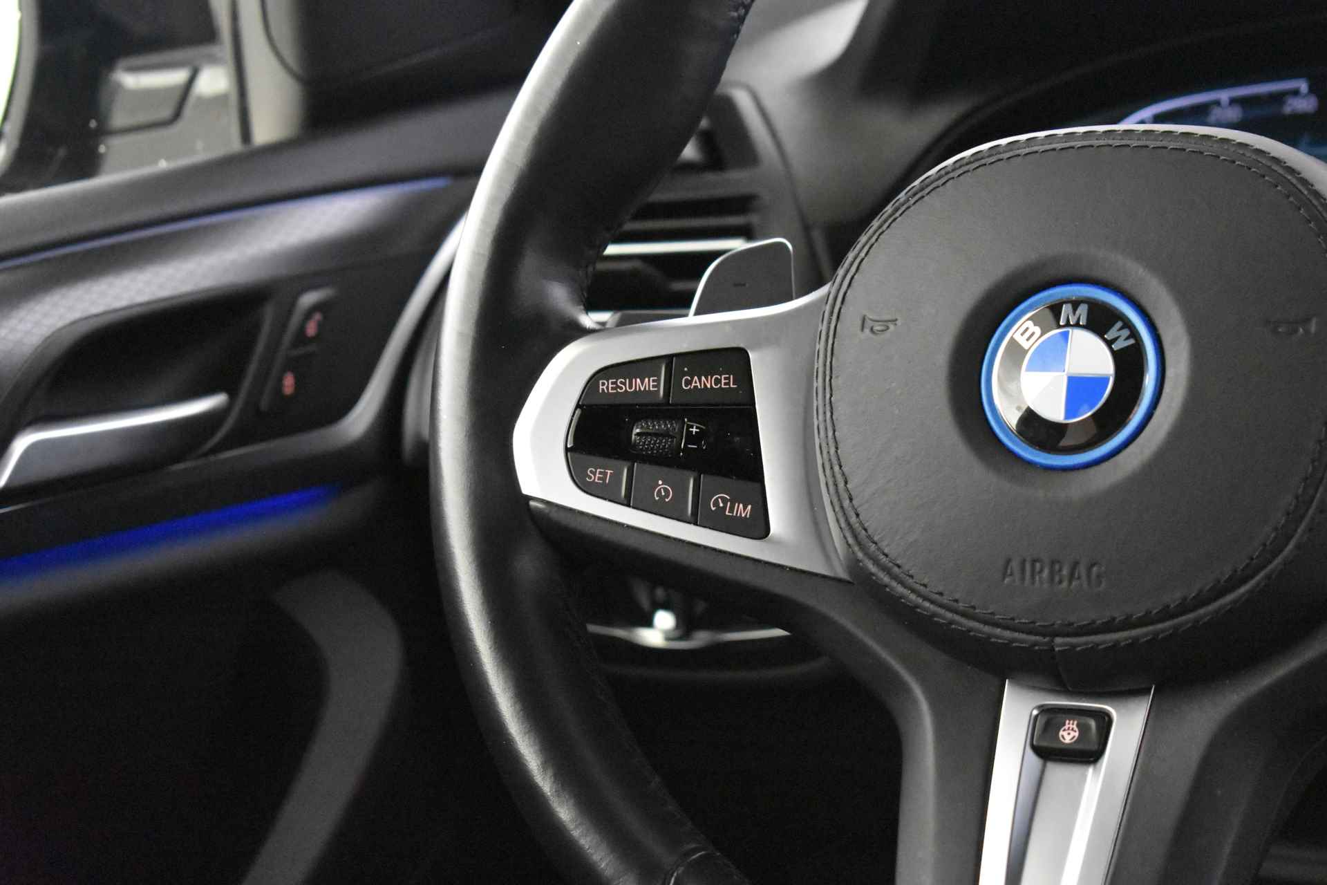 BMW X3 xDrive30e High Executive M Sport Automaat / Trekhaak / Gesture Control / Parking Assistant / Live Cockpit Professional / Stoelverwarming - 17/50