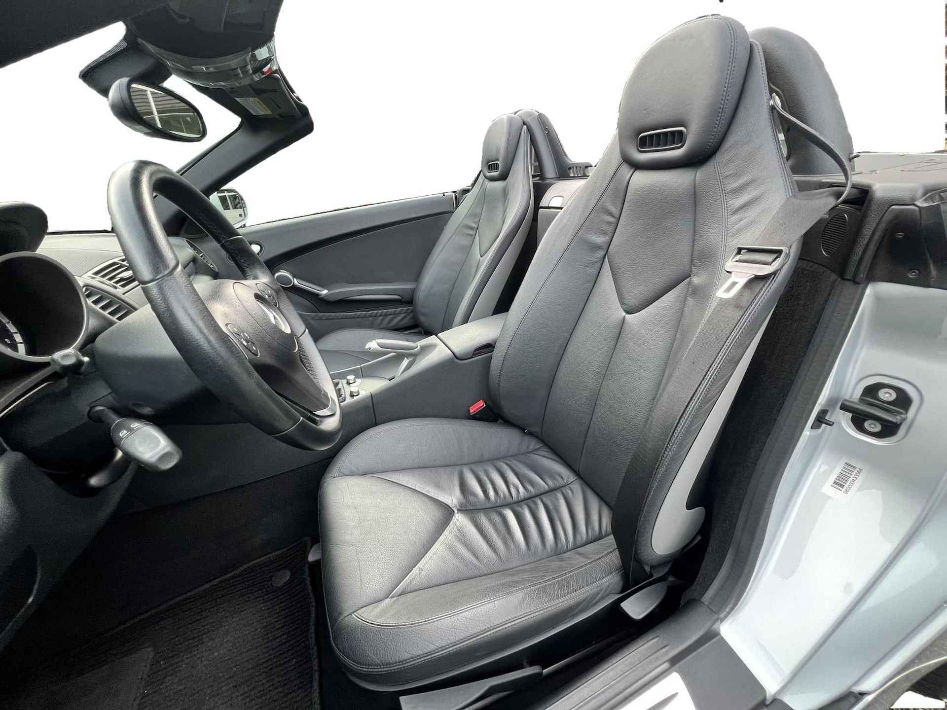 Mercedes-Benz SLK-klasse 200 K. Prestige Plus Apple Carplay, Stoelverwarming, Airscarf, Leder, 18"LM, Airco, Cruise Control (MET GARANTIE*) - 19/31
