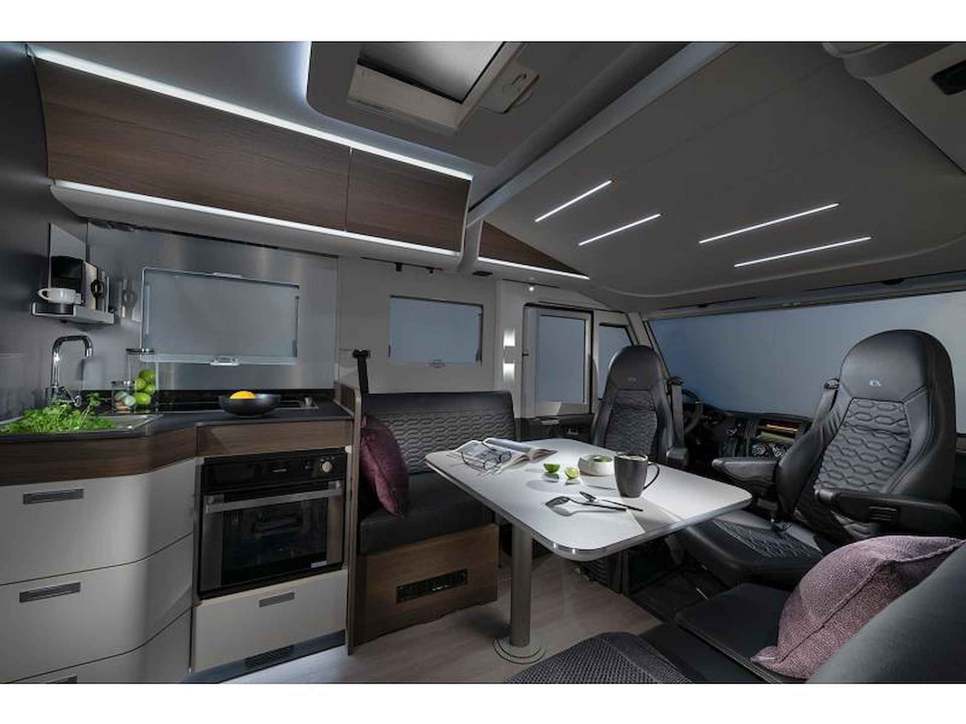 Adria Sonic Supreme 700 DL JANUARI VERWACHT - 2/4