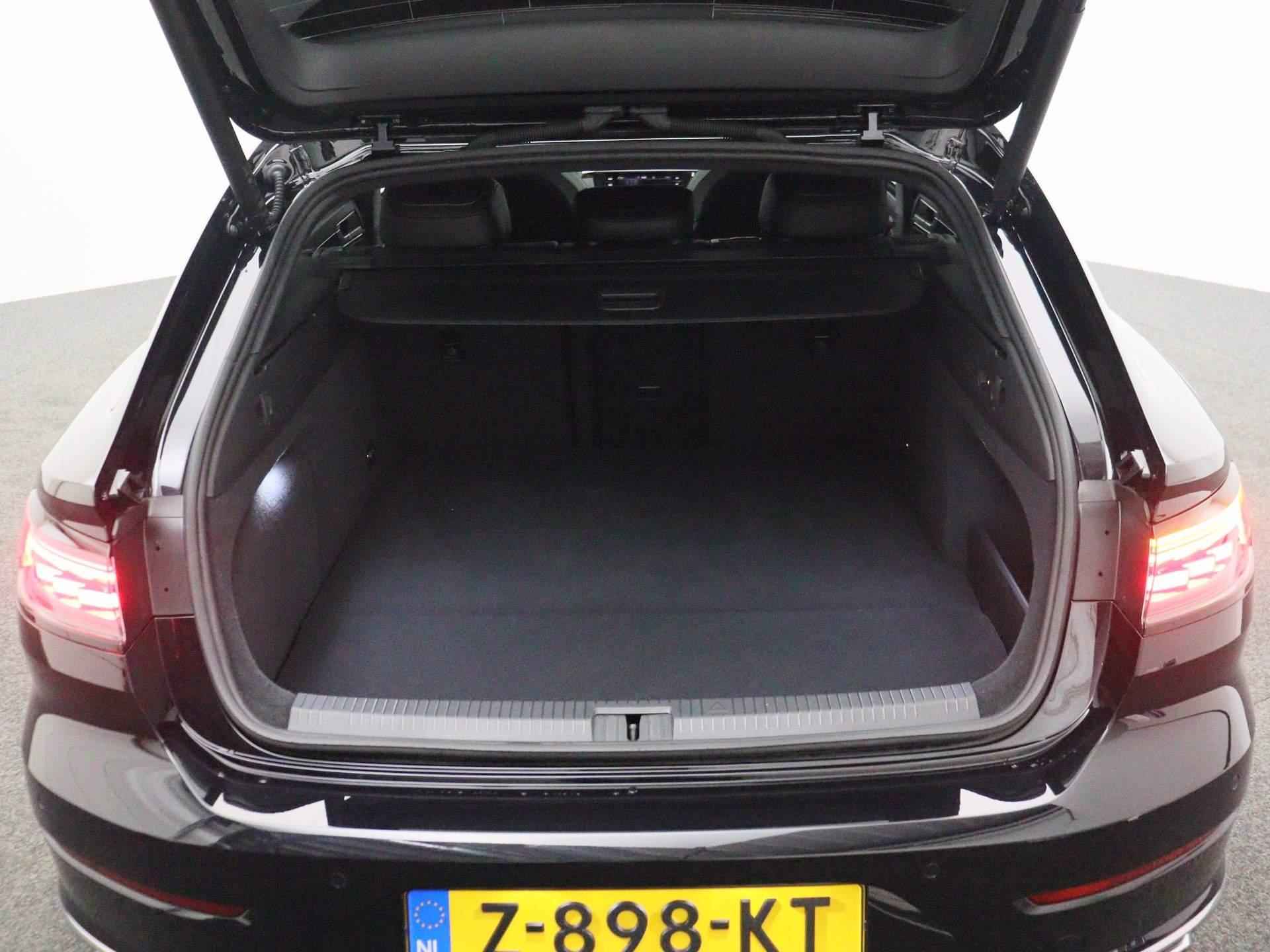 Volkswagen Arteon Shooting Brake R-Line Business 1.4 TSI eHybrid 218pk DSG Automaat Panoramadak, Trekhaak, Navigatie, Achteruitrijcamera, LED verlichting, Adaptive cruise control - 41/45