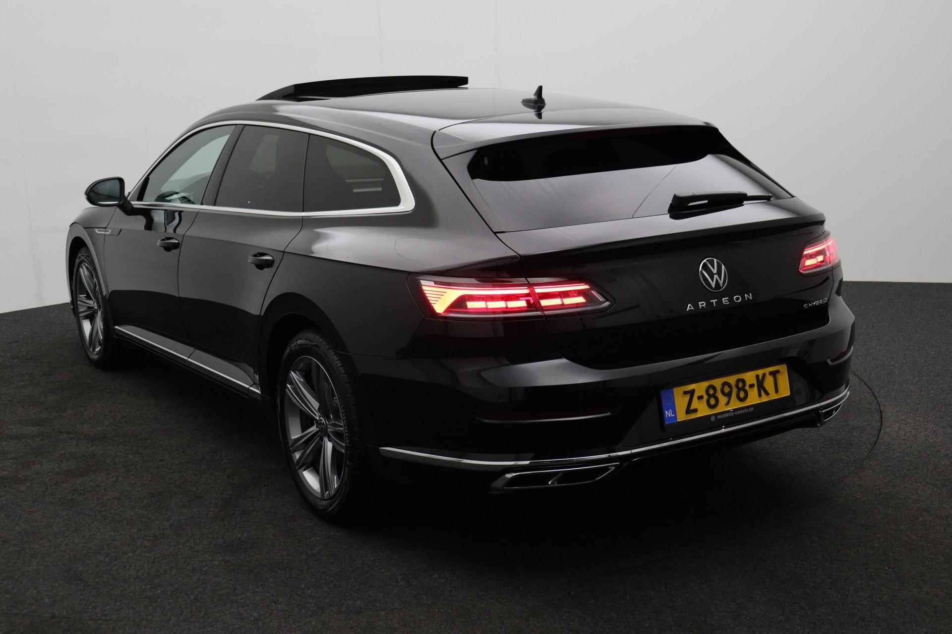 Volkswagen Arteon Shooting Brake R-Line Business 1.4 TSI eHybrid 218pk DSG Automaat Panoramadak, Trekhaak, Navigatie, Achteruitrijcamera, LED verlichting, Adaptive cruise control - 45/45