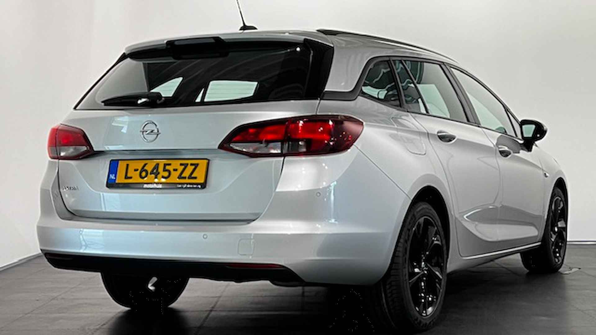 Opel Astra Sports Tourer 1.4 Turbo 145pk Start/Stop Automaat Edition/navigatie - 28/30