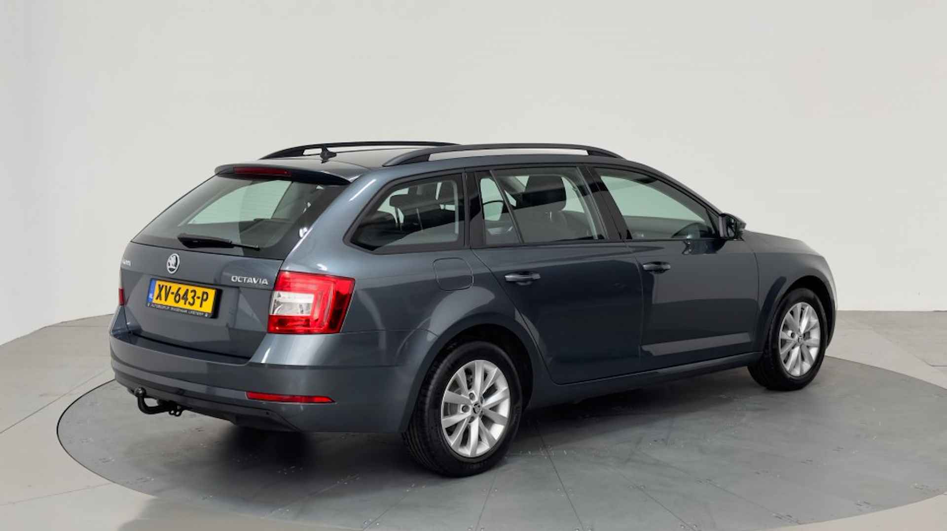 SKODA Octavia 1.0 TSI GRT AMBITION BNS TREKHAAK - 3/46