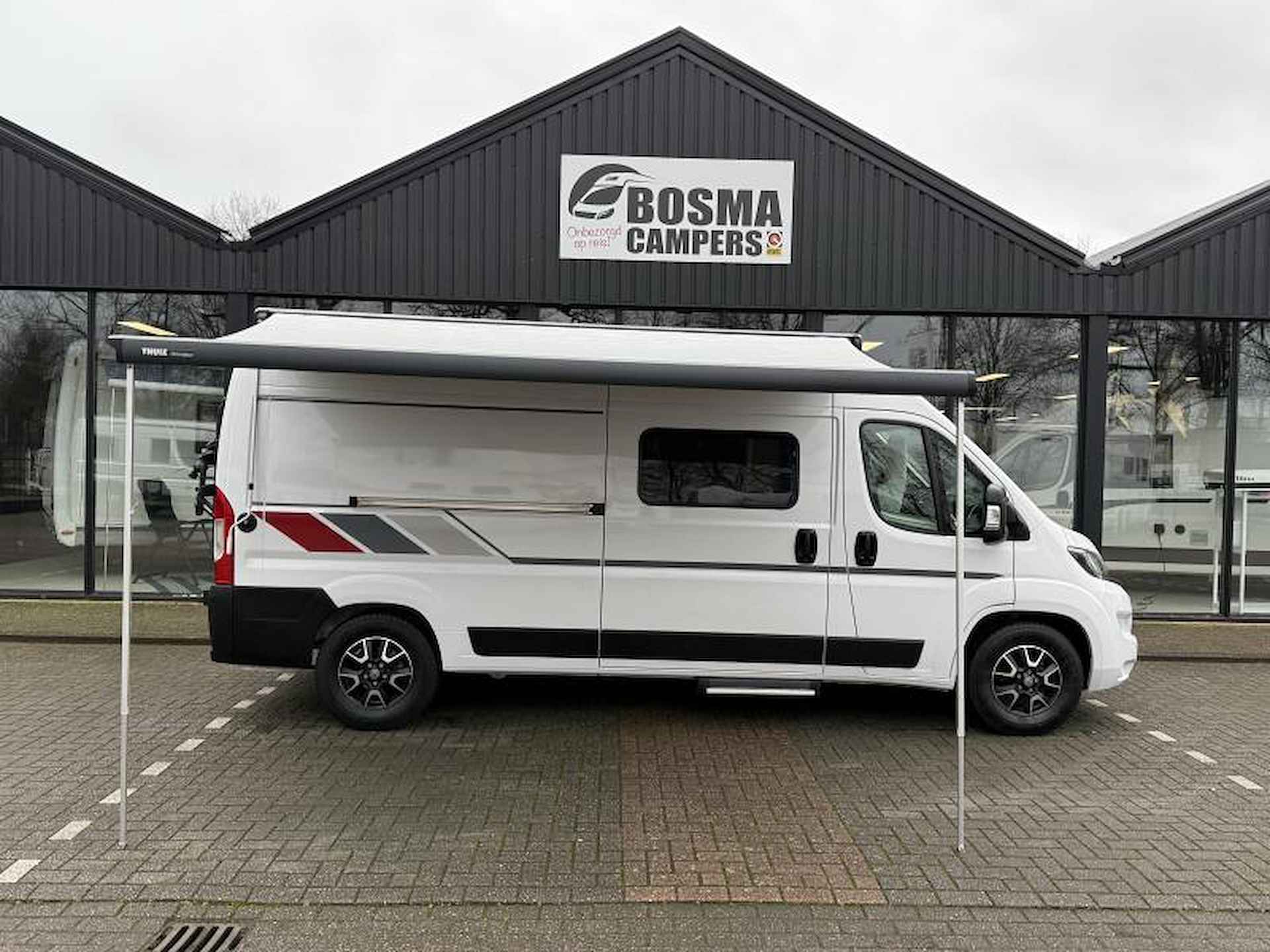 LMC Innovan 600 Nieuwstaat 17000 km 2024 - 10/24