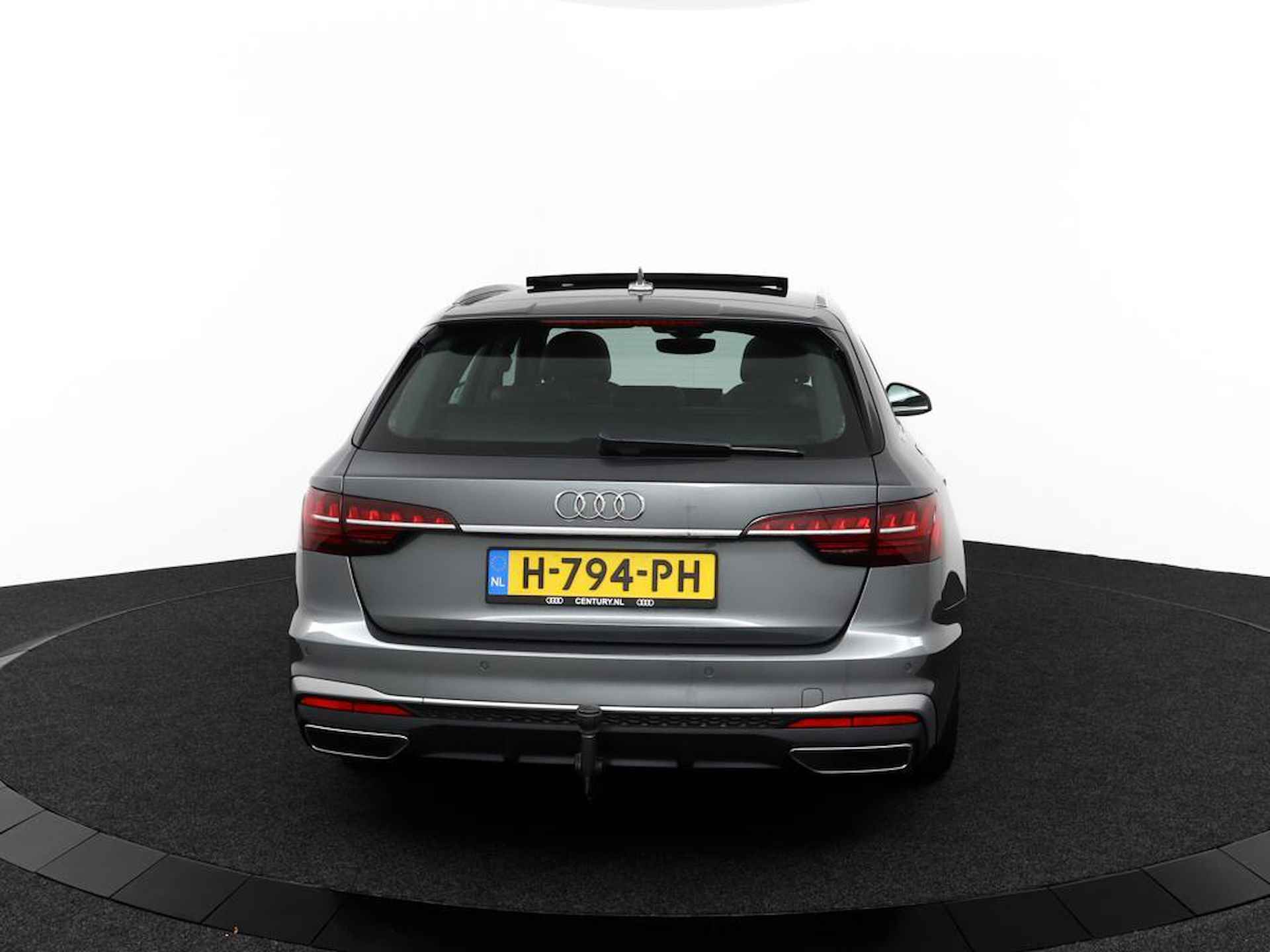 Audi A4 Avant 35 TFSI 150Pk Launch edition Sport / Pano-dak / Trekhaak - 48/49