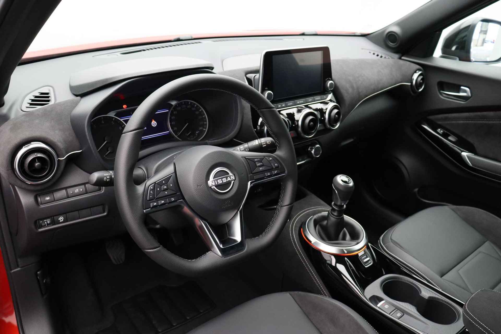 Nissan Juke 116pk DIG-T N-Design | Cruise Control | 360 Graden Camera | Apple/Android Carplay | Full Map Navigatie | - 7/49