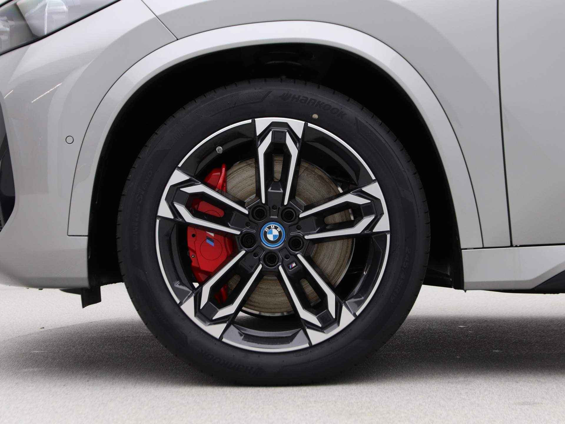 BMW iX1 eDrive20 M Sport 67 kWh - 18/23