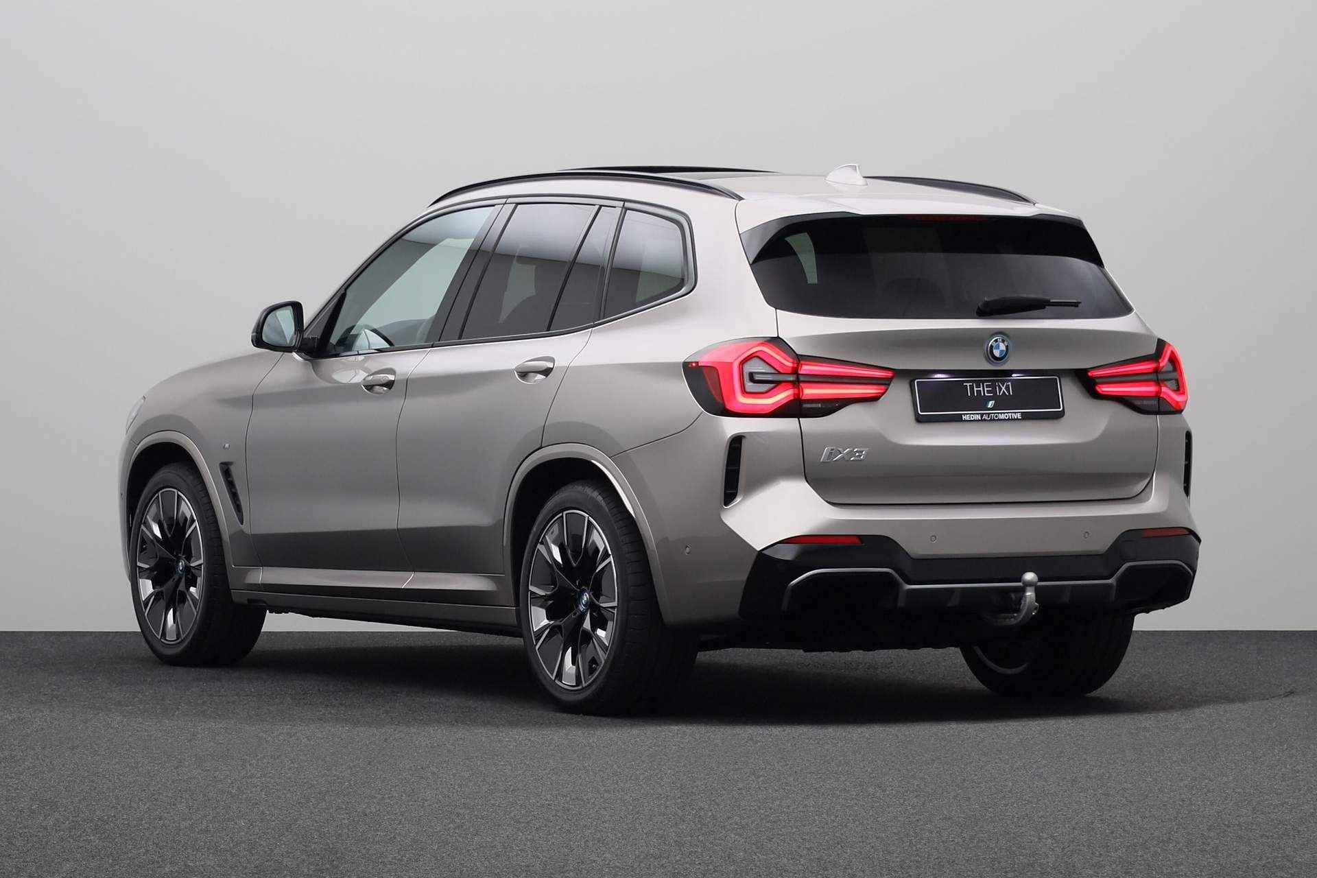 BMW iX3 iX3 - 13/26