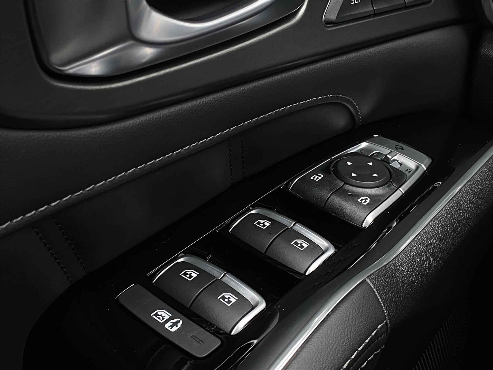 Kia Sorento 1.6 T-GDi 265pk Plug-in Hybrid 4WD Aut Edition | 360* Camera | Stoel verwarming & ventilatie | 7 zits | Leder | Rijklaar prijs! - 28/56