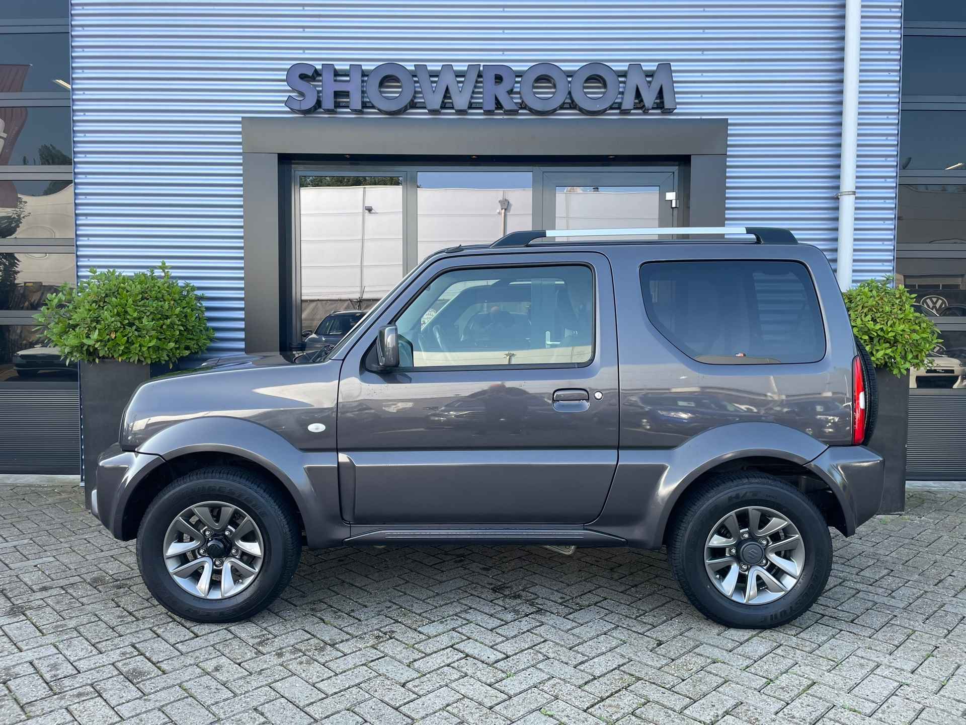 Suzuki JIMNY 1.3 Exclusive Leer|Afneembare trekhaak|Airco|Carbox met scheidingsrek - 3/26