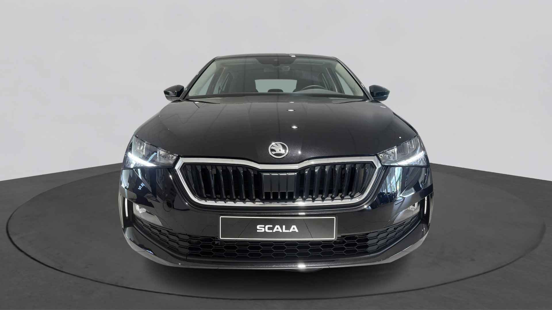 Škoda Scala Ambition 1.0 81 kW / 110 pk TSI Hatchback 7 versn. DSG - 2/24