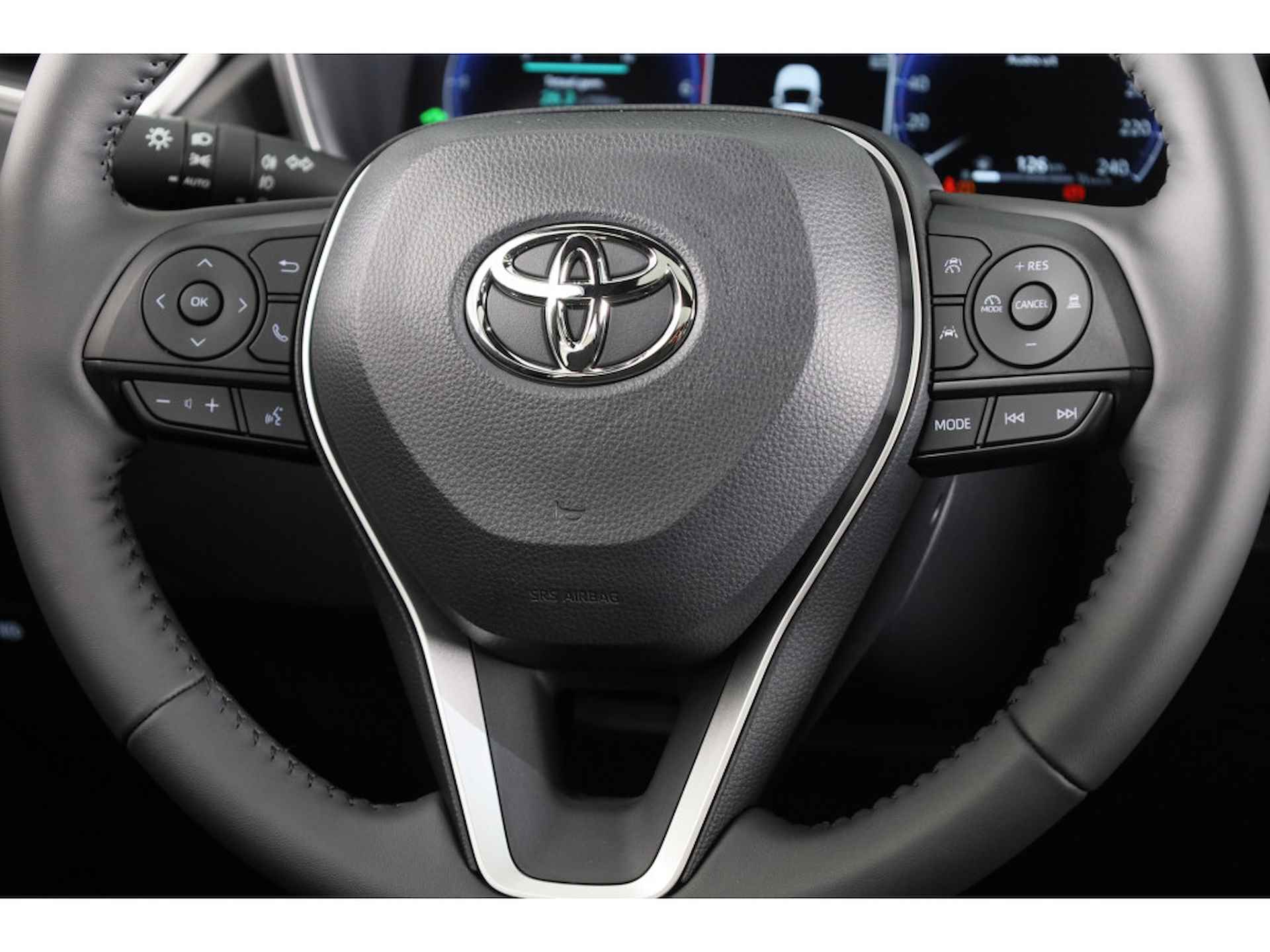 Toyota Corolla Cross Hybrid 140 Business Plus *DEMO* - 14/27