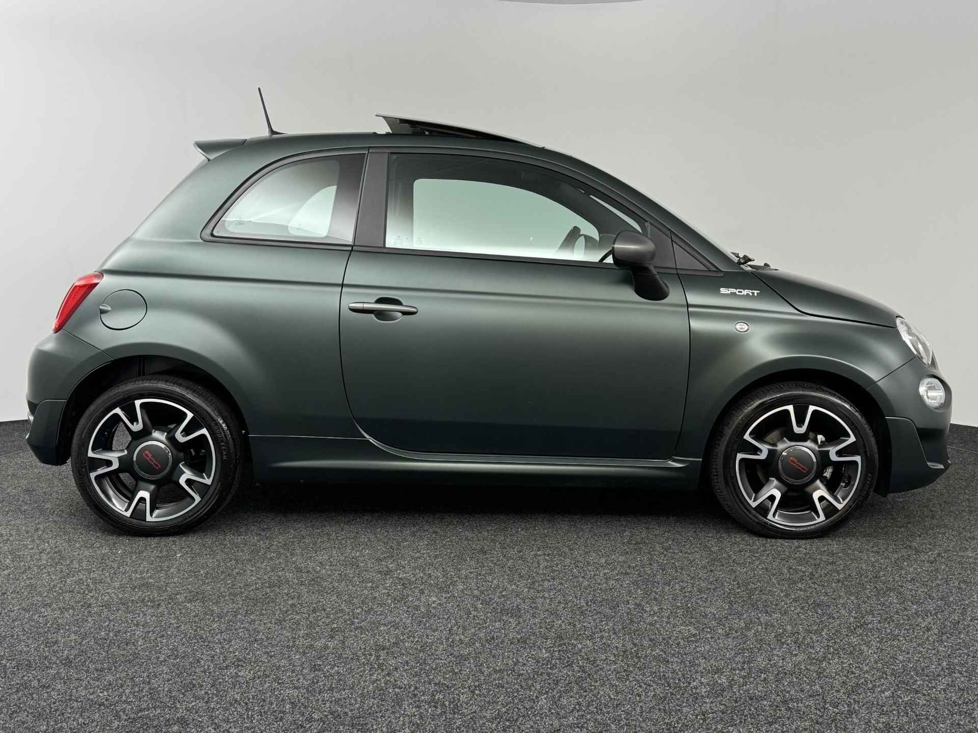 Fiat 500 1.0 Hybrid Sport | Panoramadak | Cruise control | Climate control | Apple Carplay/Android Auto - 10/42