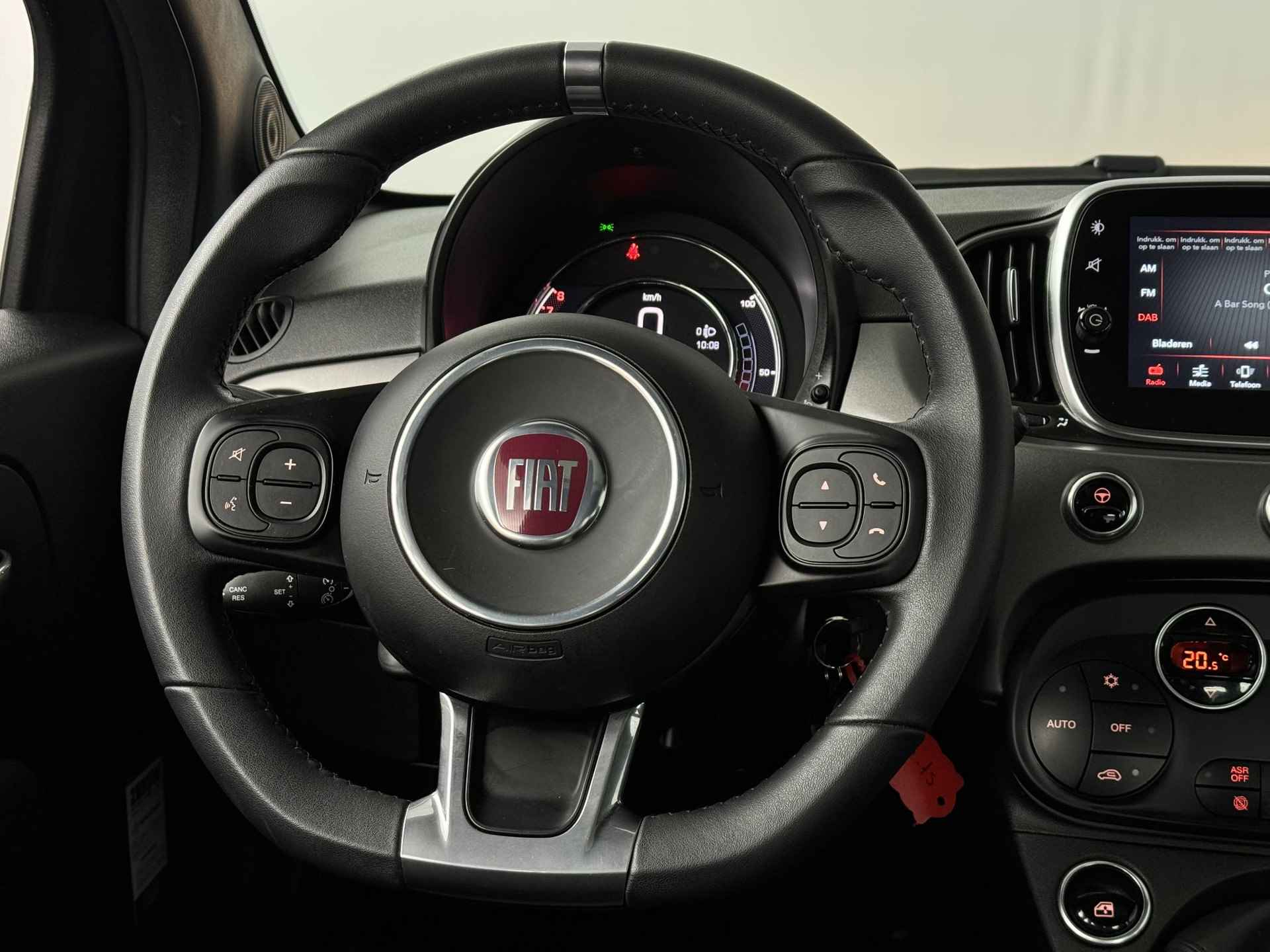 Fiat 500 1.0 Hybrid Sport | Panoramadak | Cruise control | Climate control | Apple Carplay/Android Auto - 25/42