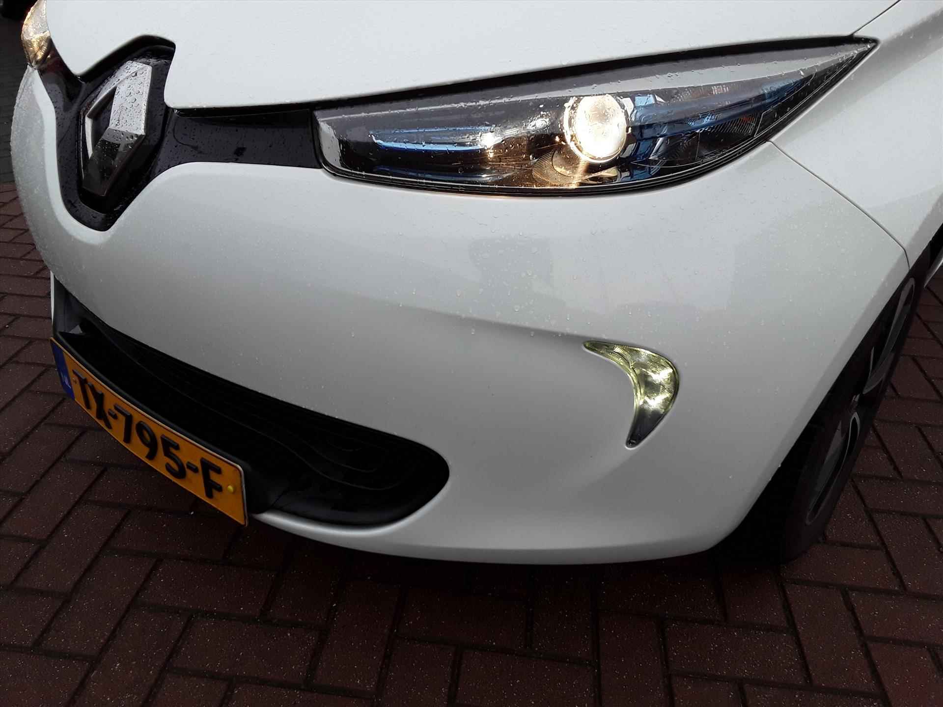 Renault Zoe R90 92pk Life Koop Accu ! - 6/31