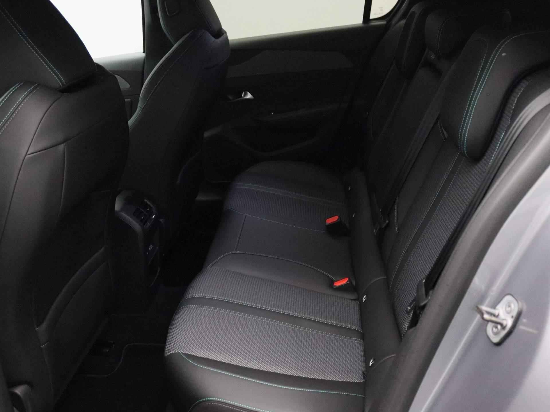 Peugeot 308 1.6 HYbrid 180 Allure Pack Business | Navigatie | Parkeercamera voor en achter + parkeersensoren voor enachter | 360 graden camera | Adaptieve cruise control - 12/30
