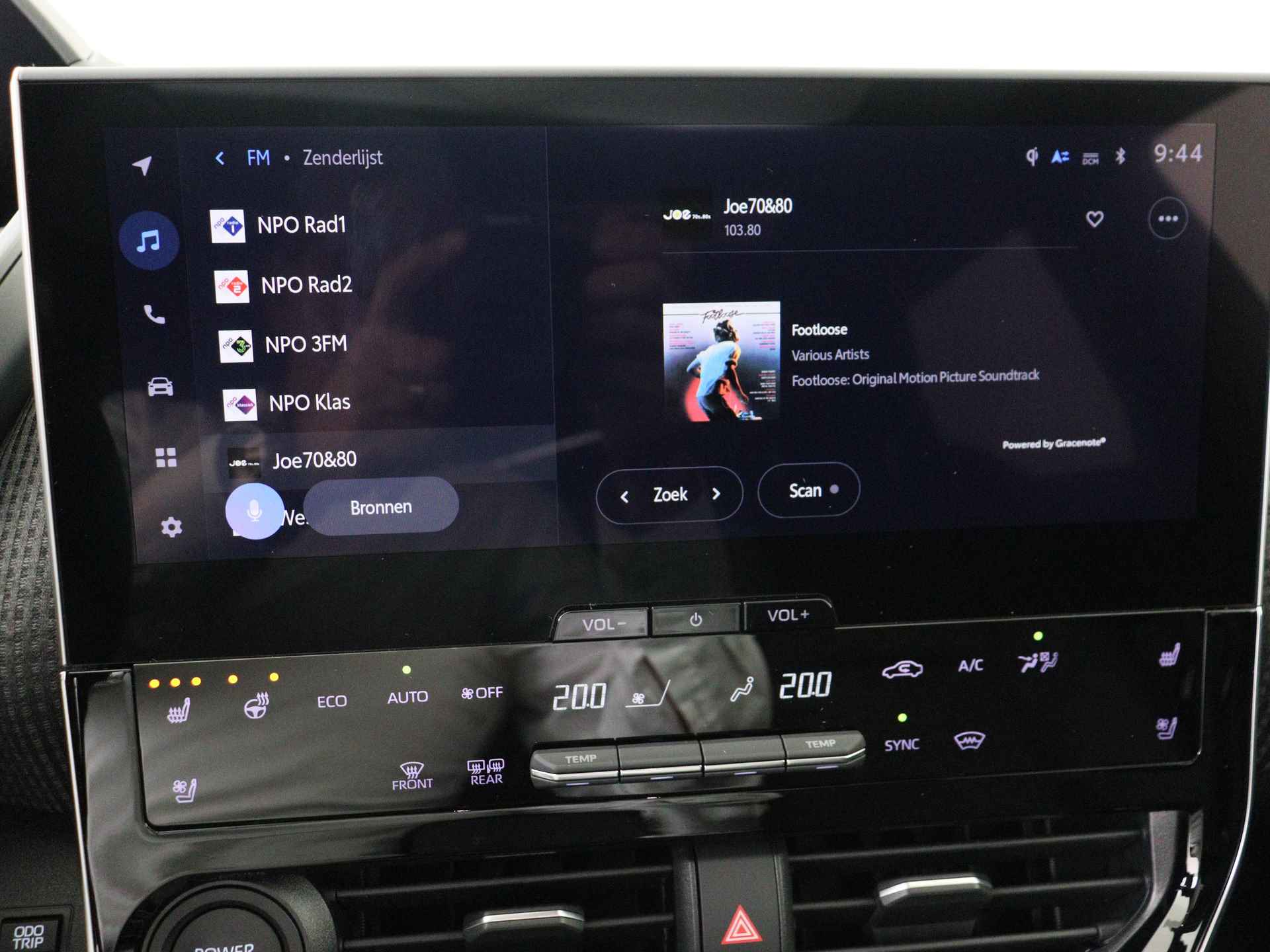 Toyota Bz4x Launch Edition Premium Bi-Tone uitvoering | Navigatie | Stoel&stuur verwarming | My T app | Panoramadak | Wegenbelasting vrij | Subsidie €2000,- aanvraag mogelijk. - 46/48