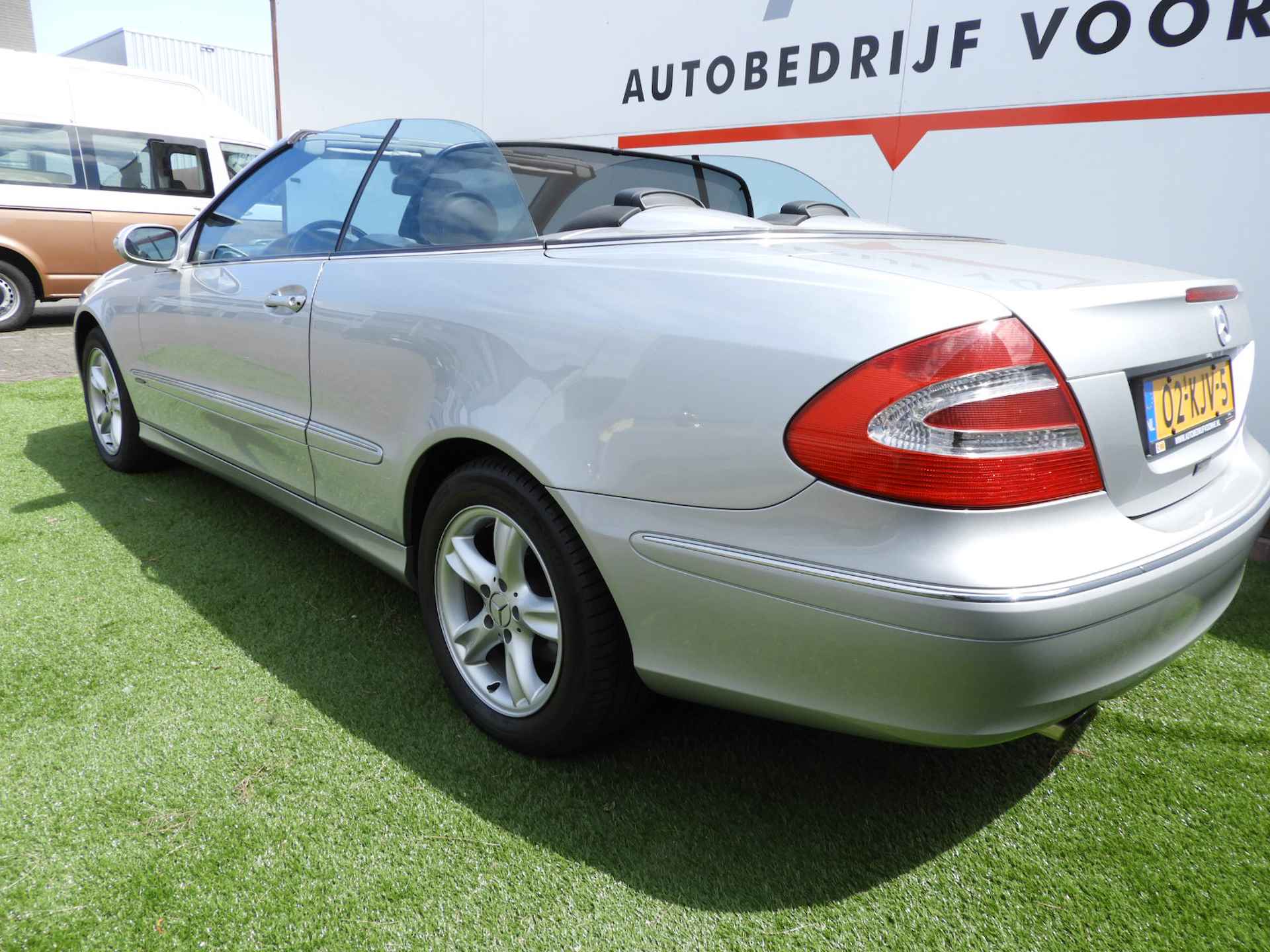 MERCEDES CLK-Klasse 1.8 CLK200 KOMPR Cabriolet AUT Avantgarde - 4/34