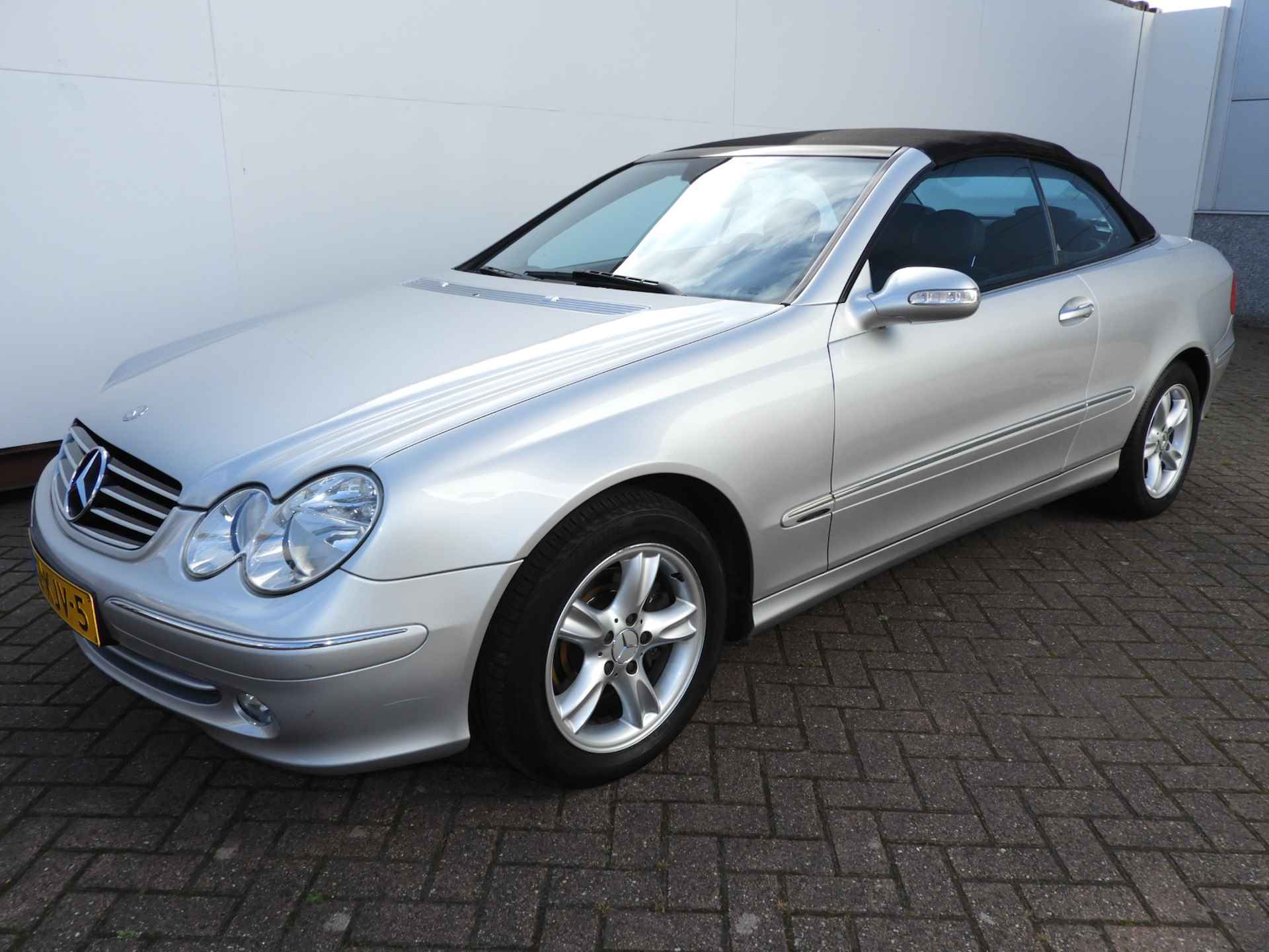 MERCEDES CLK-Klasse 1.8 CLK200 KOMPR Cabriolet AUT Avantgarde - 29/34