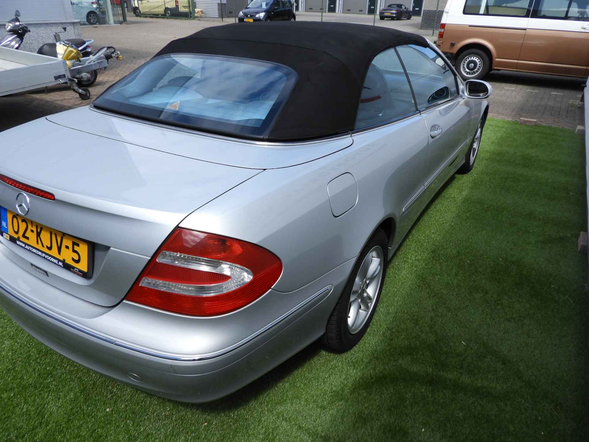 MERCEDES CLK-Klasse 1.8 CLK200 KOMPR Cabriolet AUT Avantgarde - 30/34