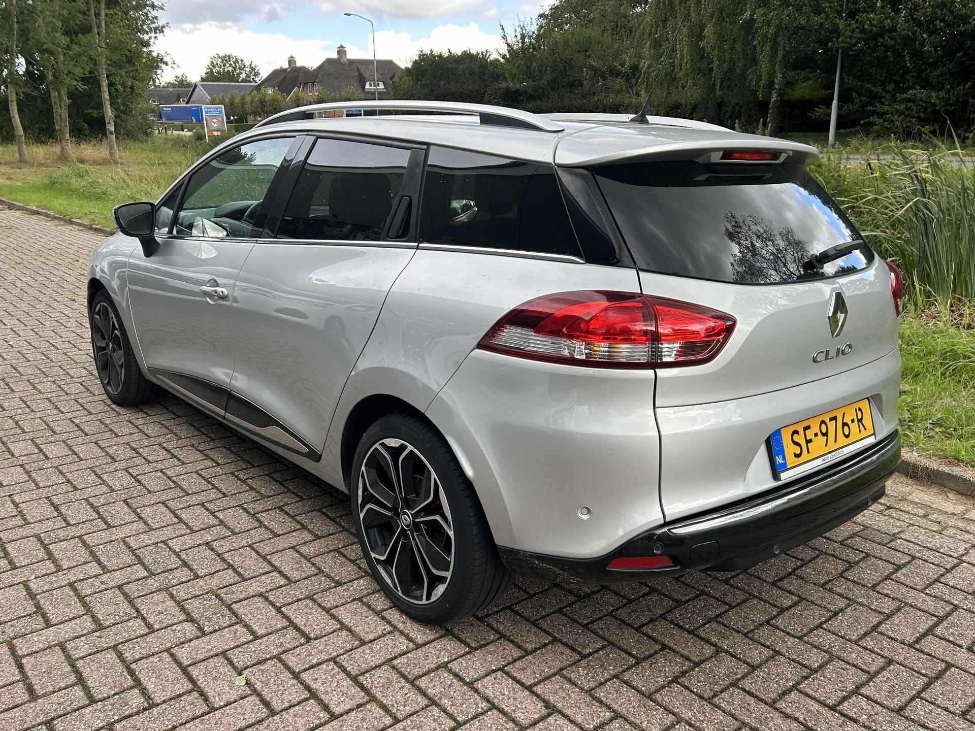 Renault Clio Estate 1.2 TCe 120 EDC Intens | 1e eigenaar + dealer onderhouden! | Automaat | Navi | Clima | Cruise | Keyless | LM velgen 17" | PDC V+A + Camera - 7/23