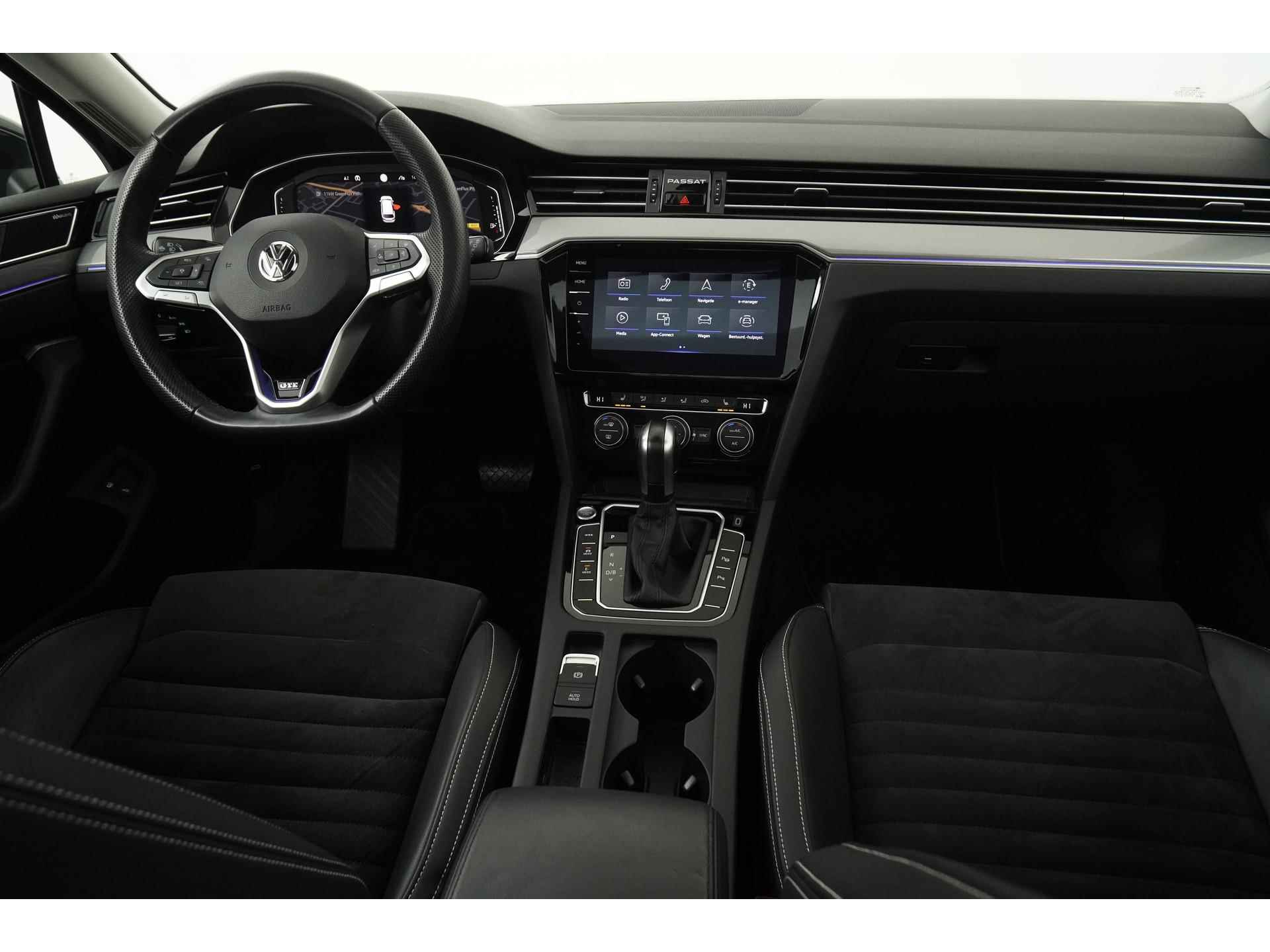Volkswagen Passat Variant 1.4 TSI PHEV GTE Business | Panoramadak | Virtual Cockpit | Camera | Zondag Open! - 5/51