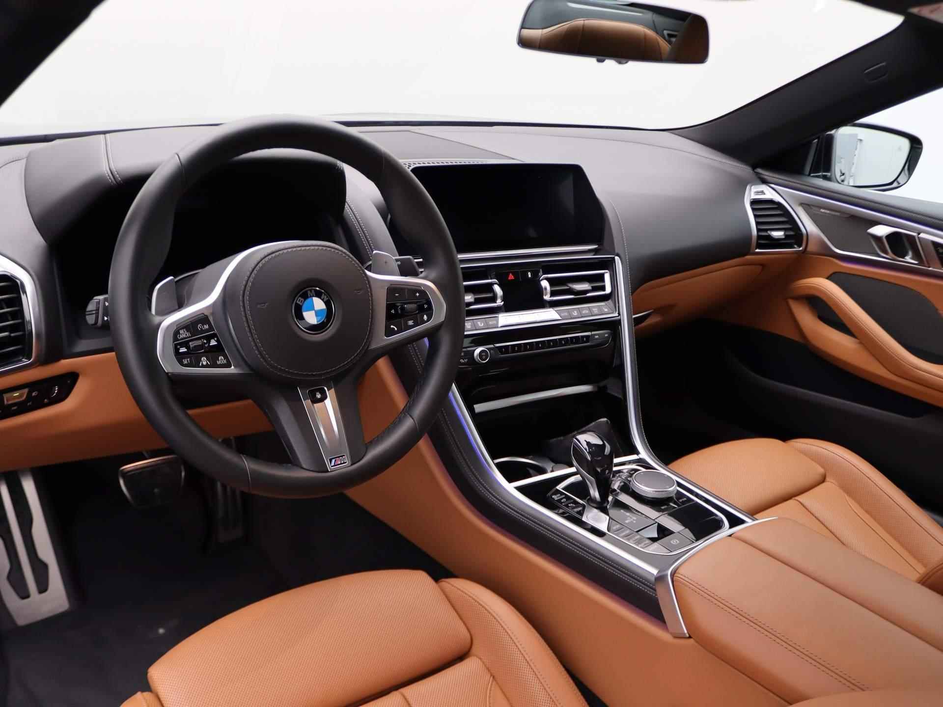 BMW 8 Serie Coupé 840i High Executive | M Sportpakket | Audio Media Pack | BMW Personal CoPilot Pack | Active Steering | Soft Close | Harman Kardon | Driving Assistant Professional | 20'' - 6/21