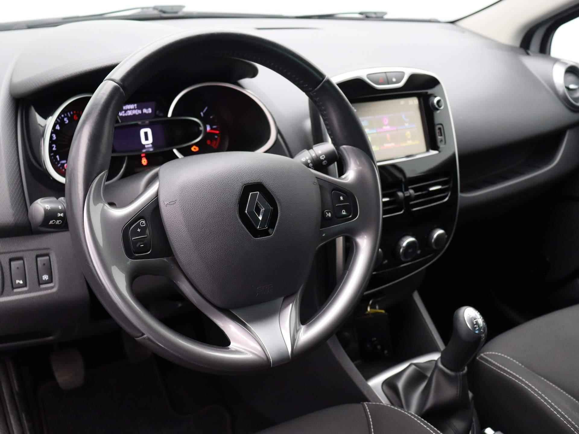 Renault Clio Estate TCe 90pk Limited | ABD geleverd | ABD onderhouden | Sensoren achter | Cruise control | - 17/43