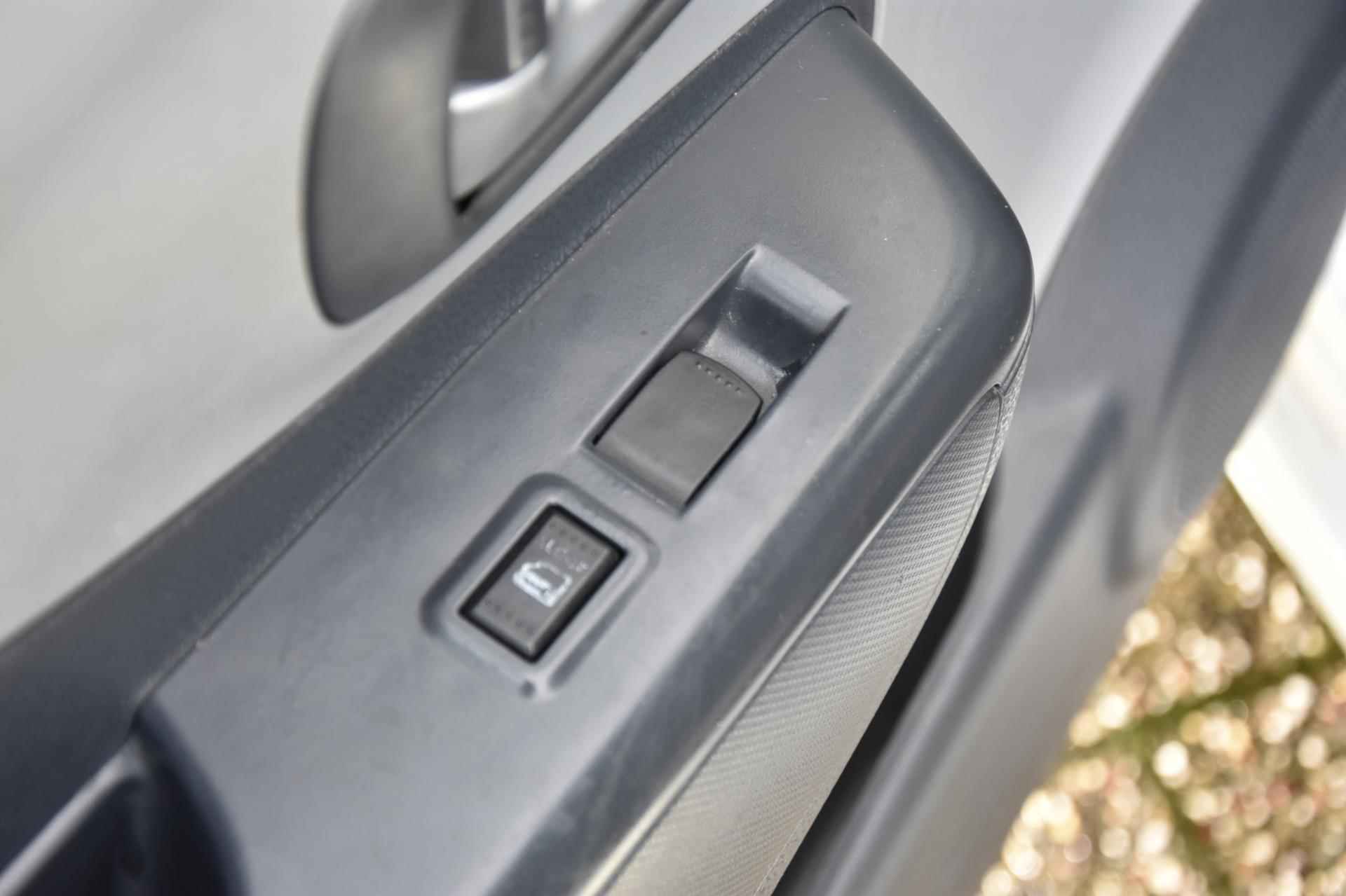 Nissan Pixo 1.0 Look NL auto inclusief winterwielenset! - 5/14