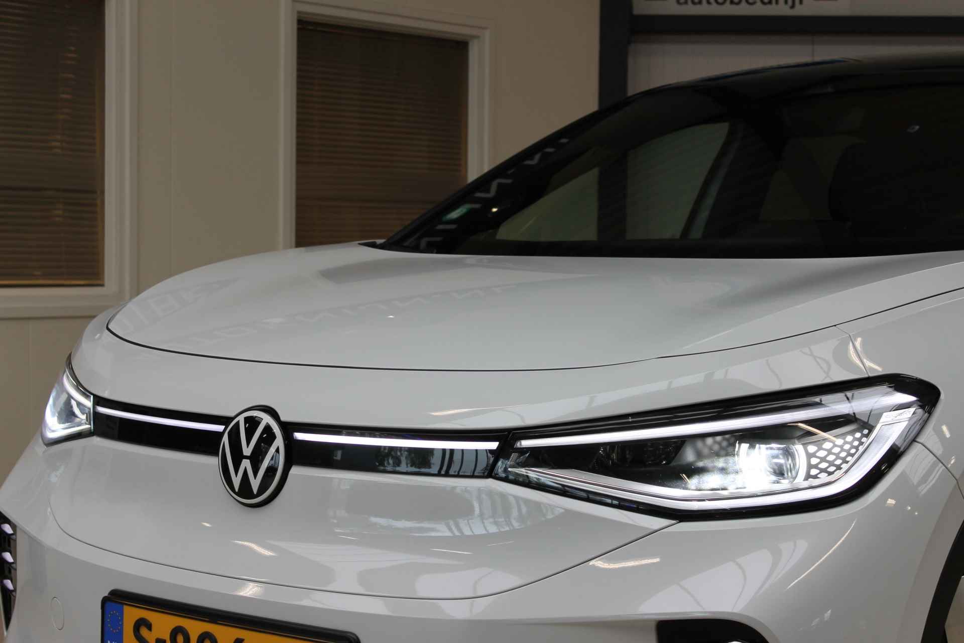 Volkswagen ID.5 GTX 300pk 77 kWh | NL-auto | Panoramadak | Warmtepomp | Let op: dit voertuig word door ons zelf gereden, belt u daarom a.u.b. voor een afspraak zodat de auto zeker aanwezig is | nieuwprijs was € 62.995,- ALL-IN RIJKLAARPRIJS - 5/54