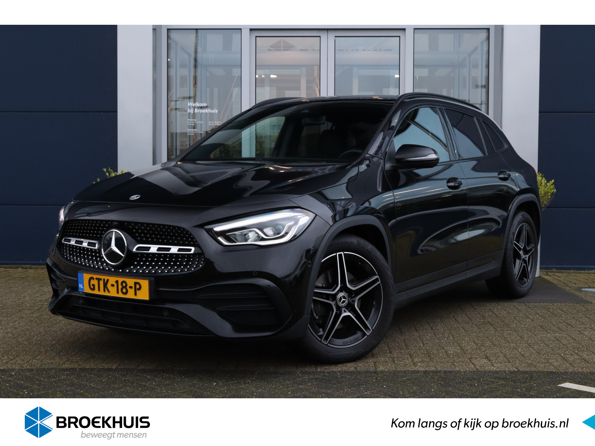 Mercedes-Benz GLA 180 AMG Line | Camera | Stoelverwarming | Cruise Control | Elektr. klep | PDC V/A | Navi