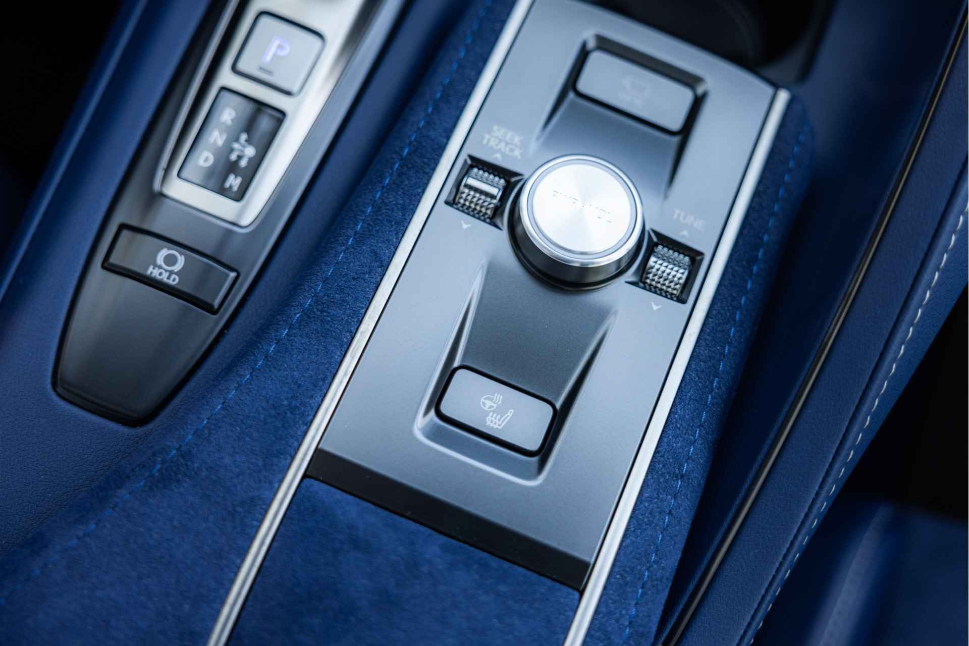Lexus LC 500 Ultimate Edition 5.0 liter V8 | Carbonfiber dak | 25 of 165 | 464PK - 10/61