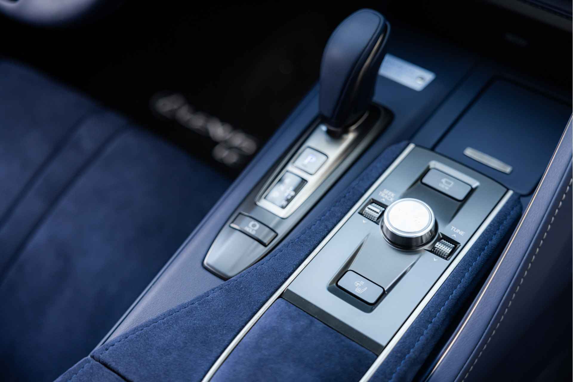 Lexus LC 500 Ultimate Edition 5.0 liter V8 | Carbonfiber dak | 25 of 165 | 464PK - 48/61