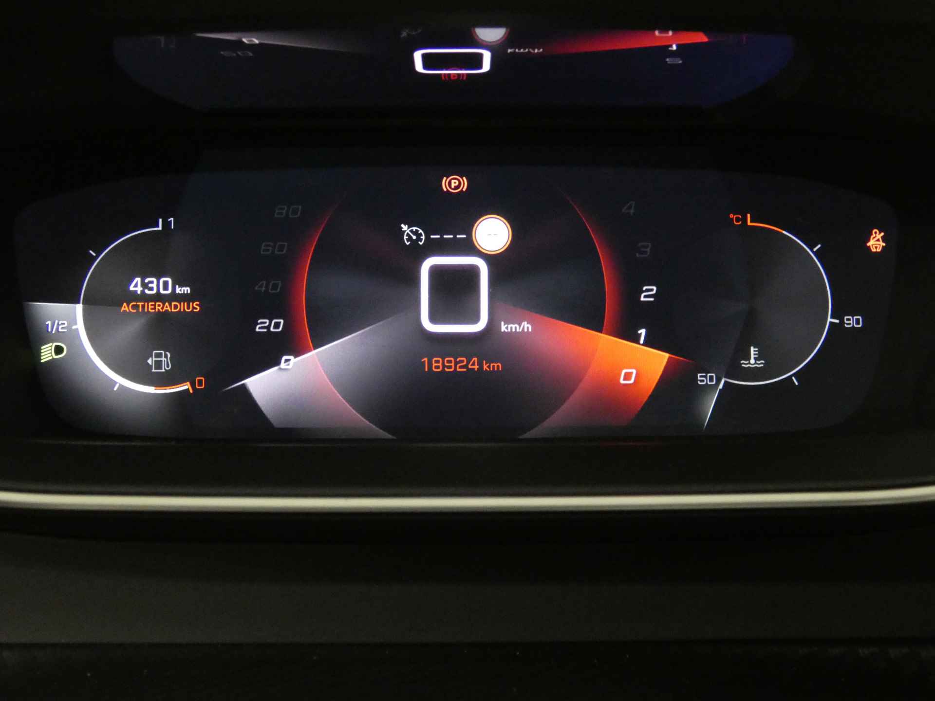 Peugeot 2008 1.2 PureTech 130 GT-Line | Panoramadak | Apple Carplay & Android Auto - 25/45