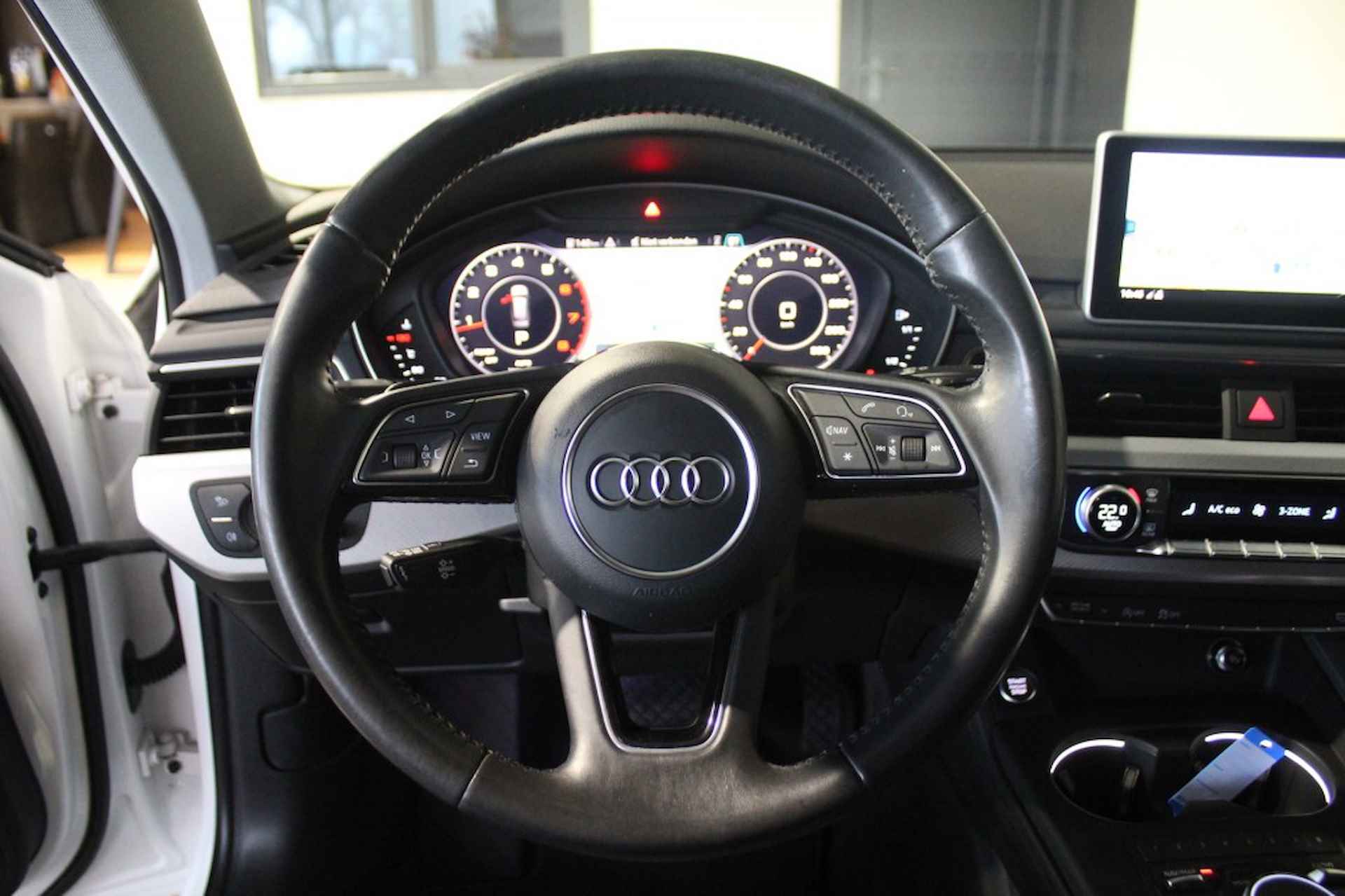 AUDI A4 2.0 TFSI MHEV DESIGN  PRO LINE TREKHAAK NAVI PDC AUTOMAAT ALL-IN - 18/55