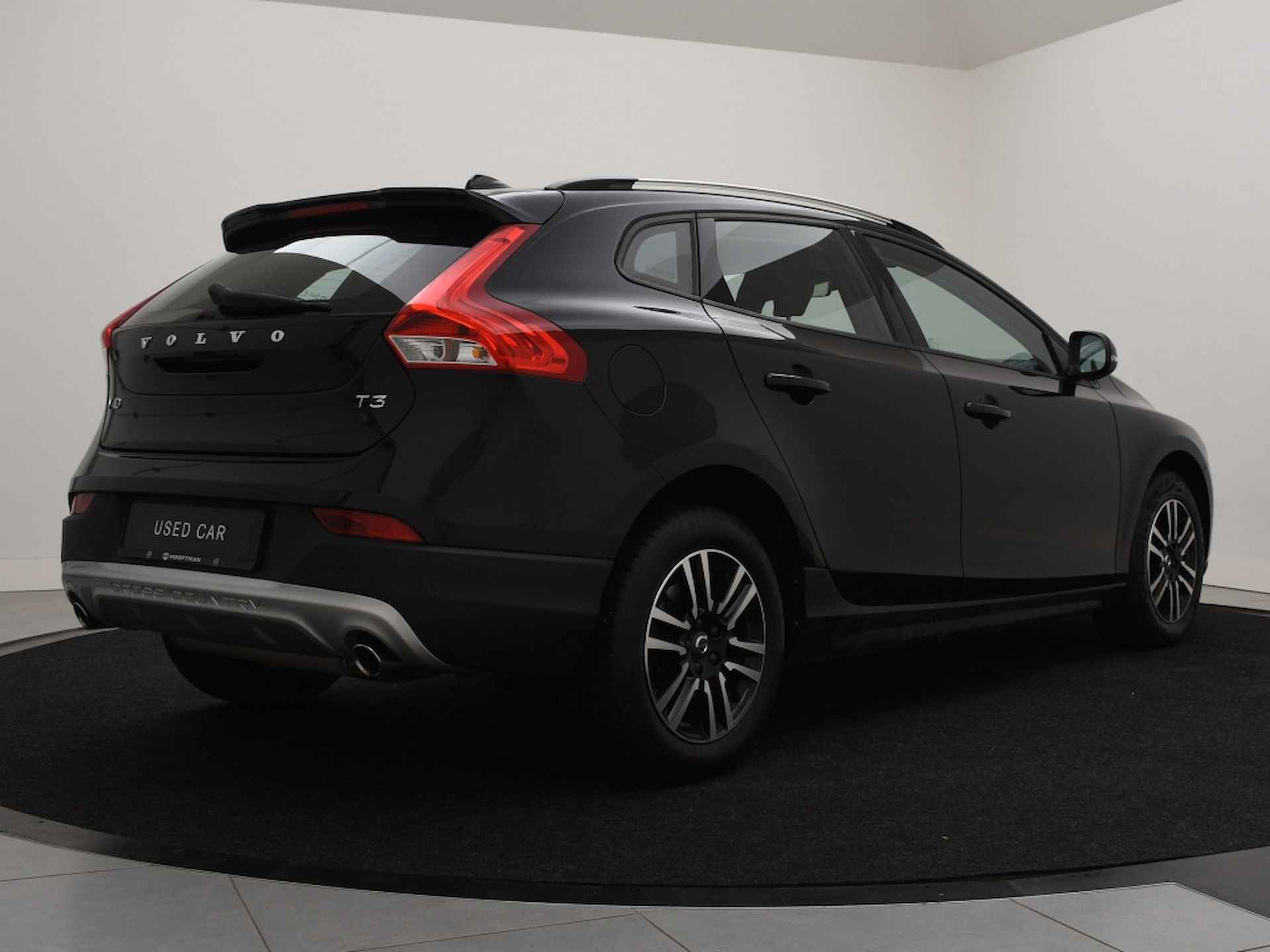 Volvo V40 Cross Country T3 NORDIC+ STANDKACHEL FULL-LED NAVI BLUETOOTH STOELVERWARMING - 3/33