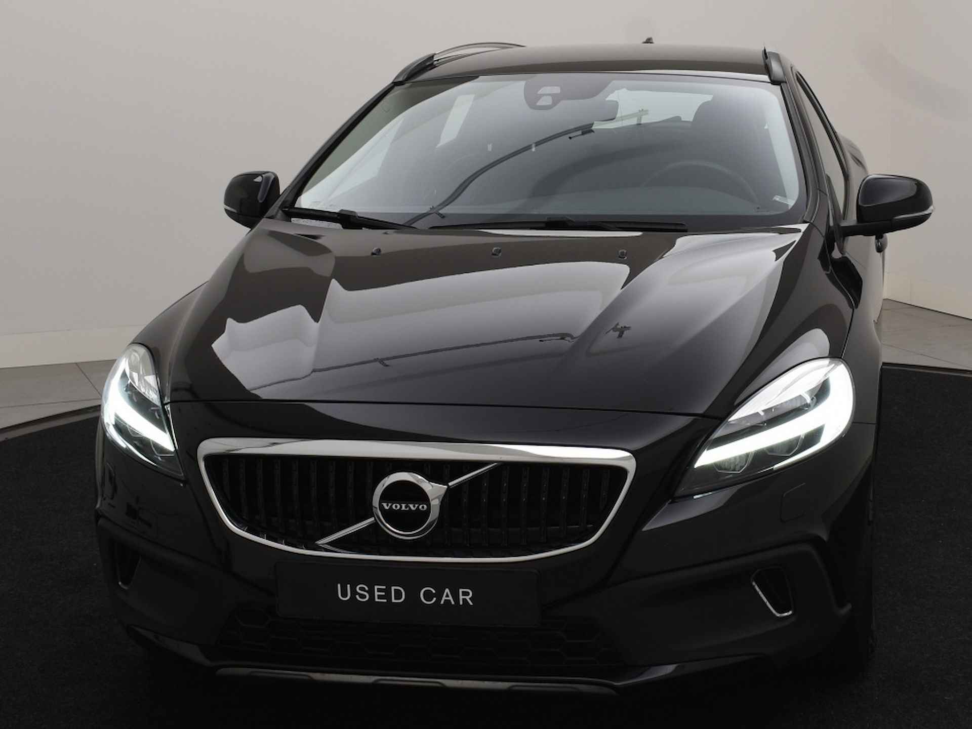 Volvo V40 Cross Country T3 NORDIC+ STANDKACHEL FULL-LED NAVI BLUETOOTH STOELVERWARMING - 6/33