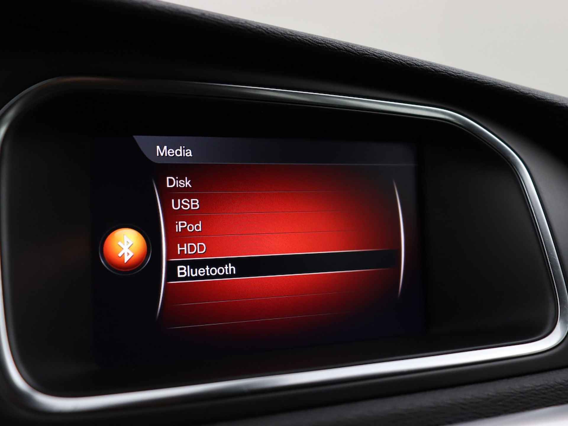 Volvo V40 Cross Country T3 NORDIC+ STANDKACHEL FULL-LED NAVI BLUETOOTH STOELVERWARMING - 25/33