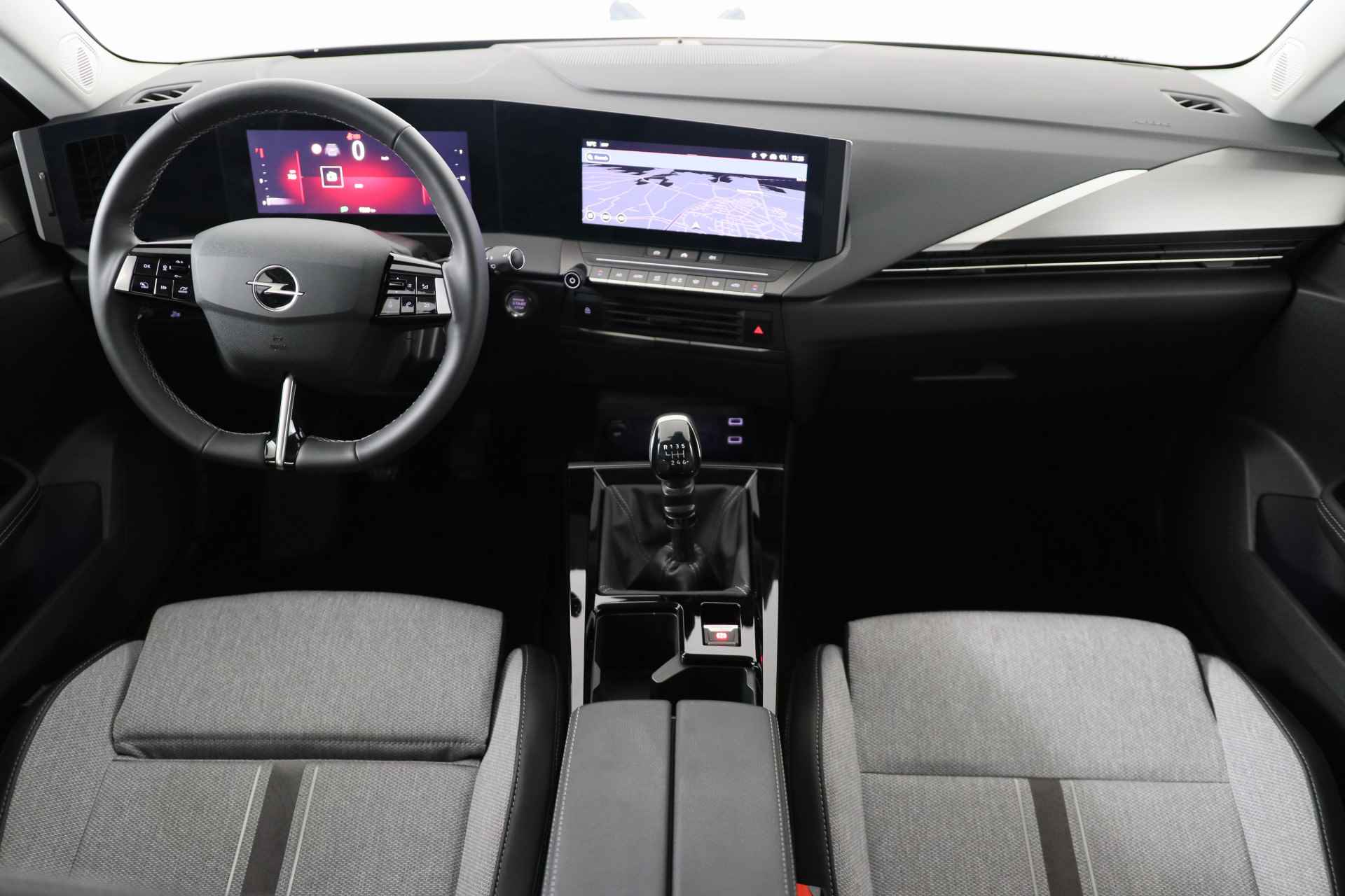 Opel Astra Sports Tourer 1.2 Elegance | AGR Stoel | Adaptive Cruise | Elektr achterklep | Camera | Keyless | Dodehoek waarschuwing - 6/40