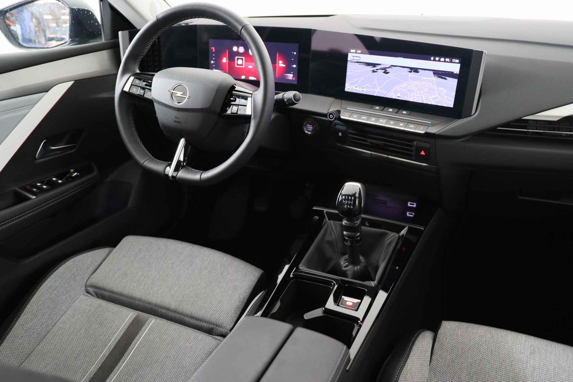 Opel Astra Sports Tourer 1.2 Elegance | AGR Stoel | Adaptive Cruise | Elektr achterklep | Camera | Keyless | Dodehoek waarschuwing - 25/40